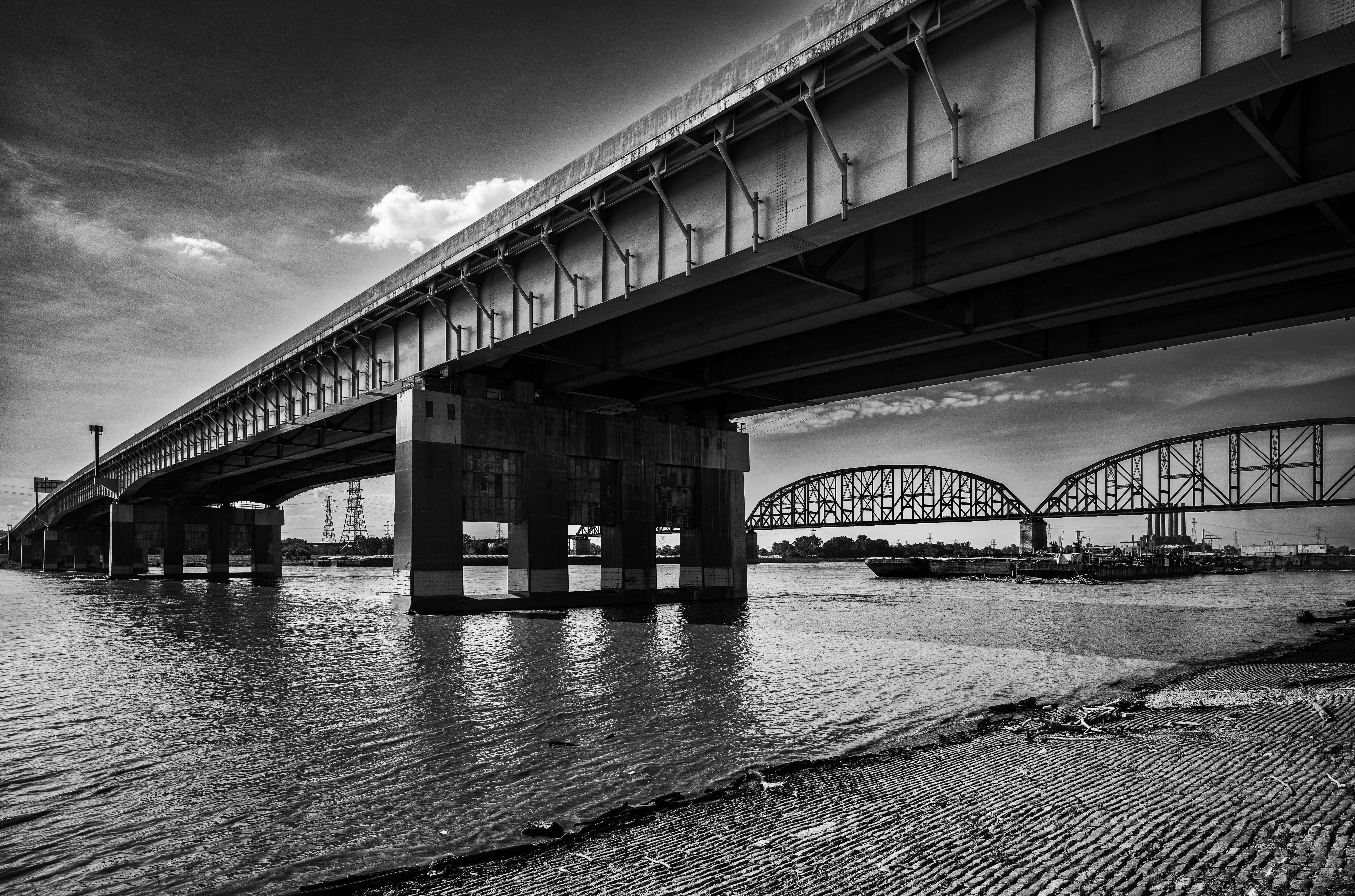 Mississippi River, steel bridges, cloudy sky, 8K Desktop Wallpaper