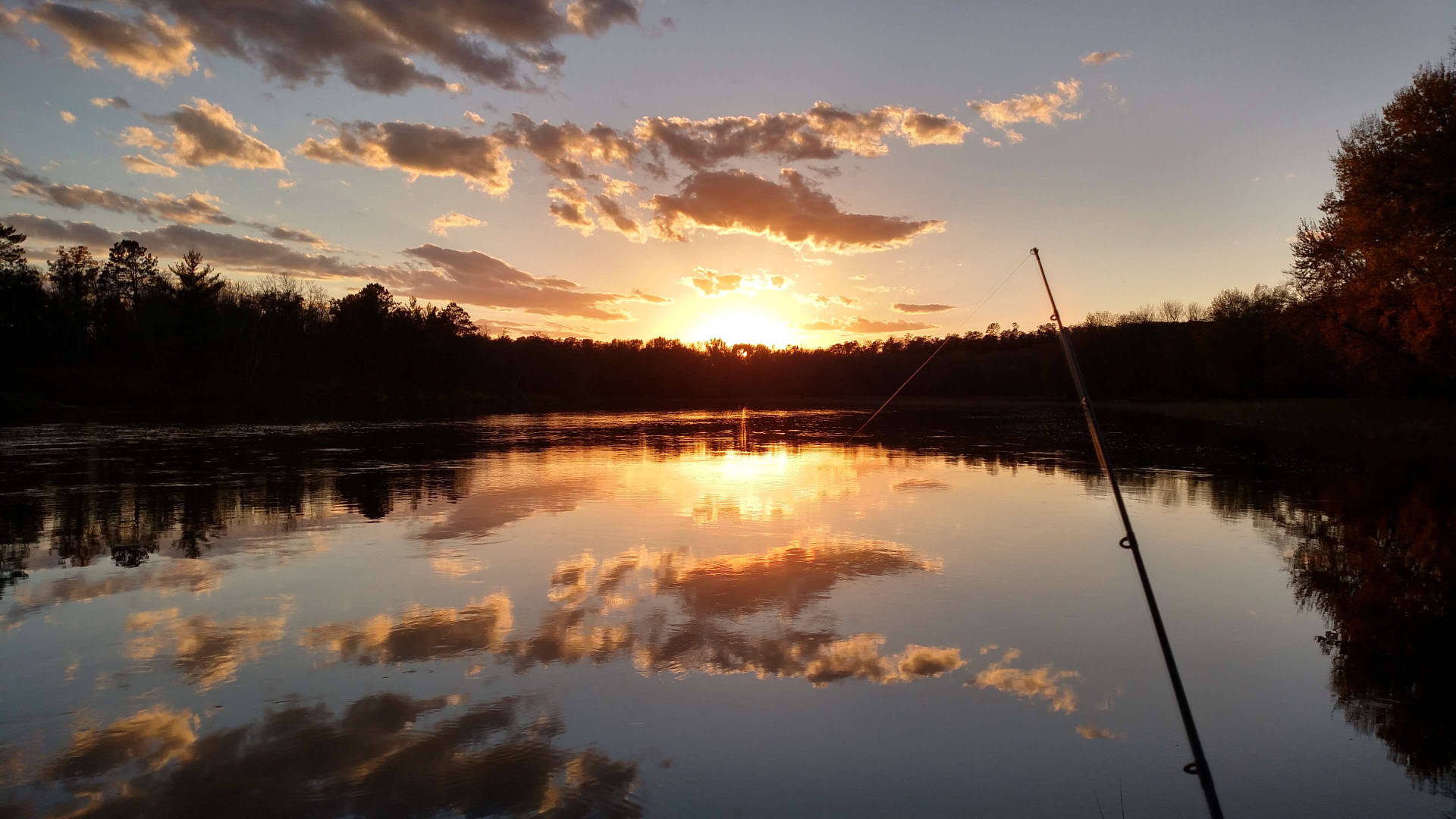 Mississippi River, golden sunset, calm water, Full HD Desktop Wallpaper