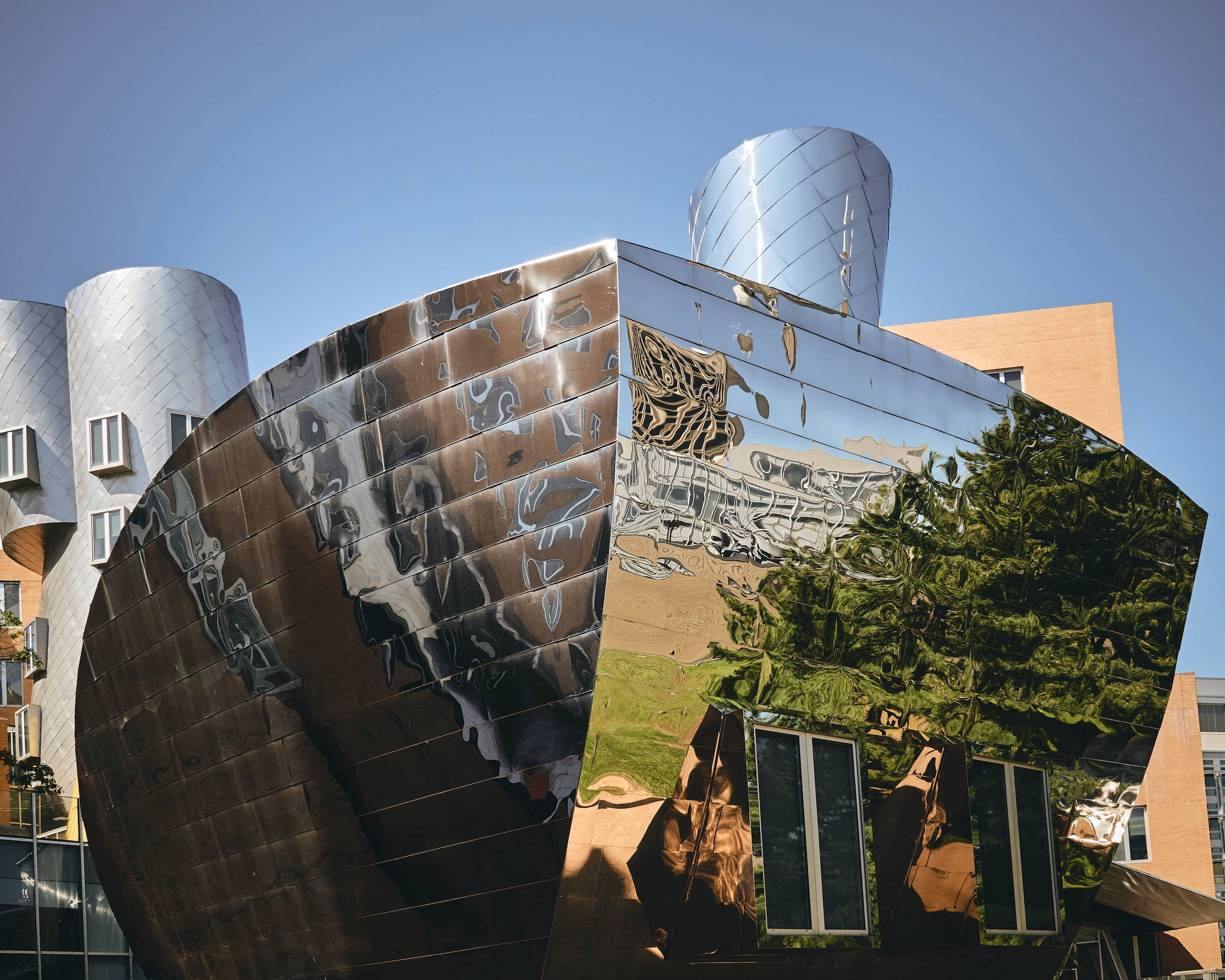 MIT, shiny steel building, curved reflective surfaces, Full HD Desktop Wallpaper