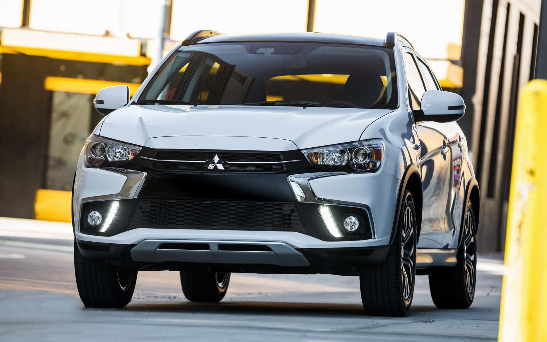 Mitsubishi Outlander, silver, urban setting, Full HD Desktop Wallpaper