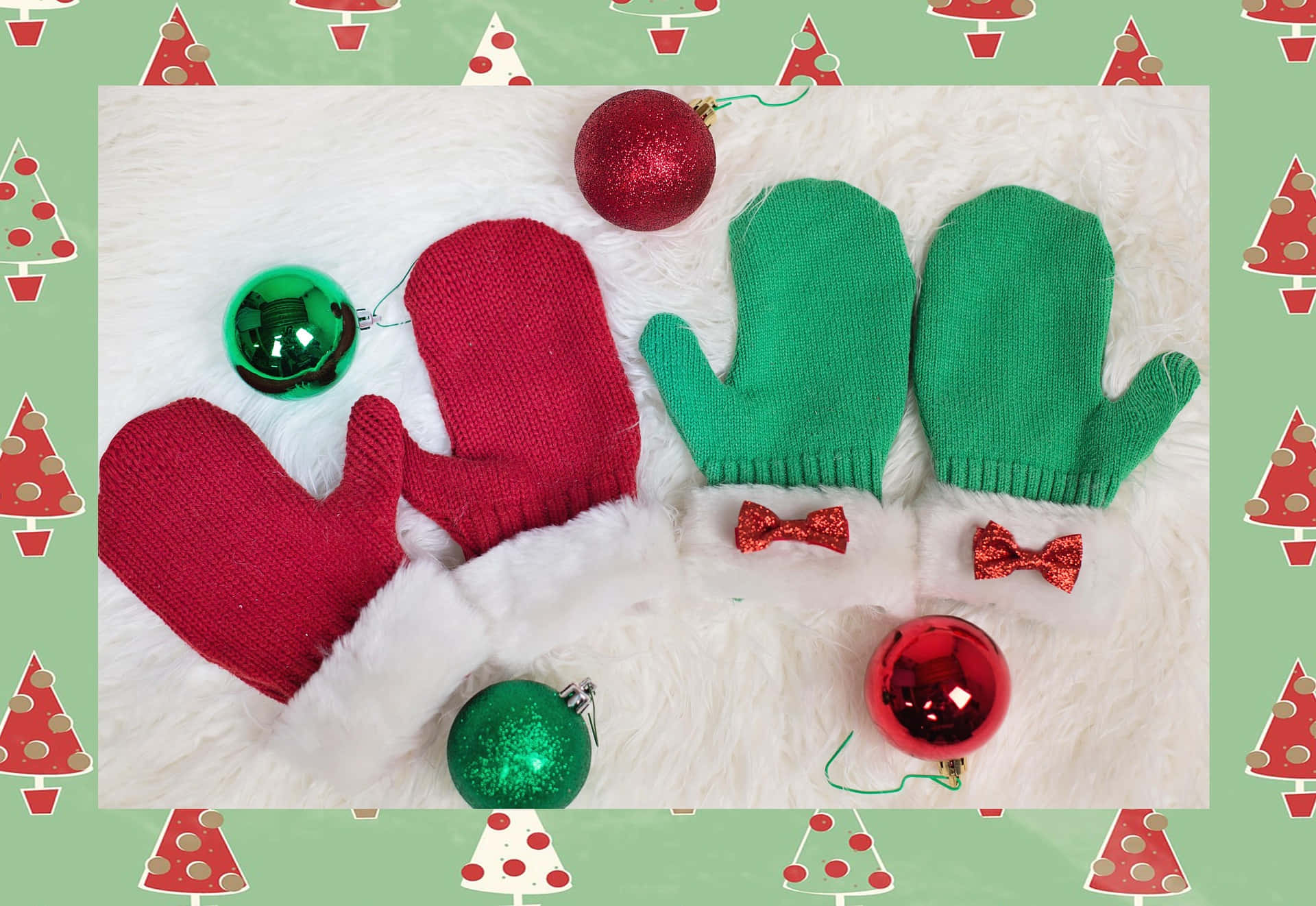 mittens, red and green knitted mittens, bow ties, Full HD Desktop Wallpaper