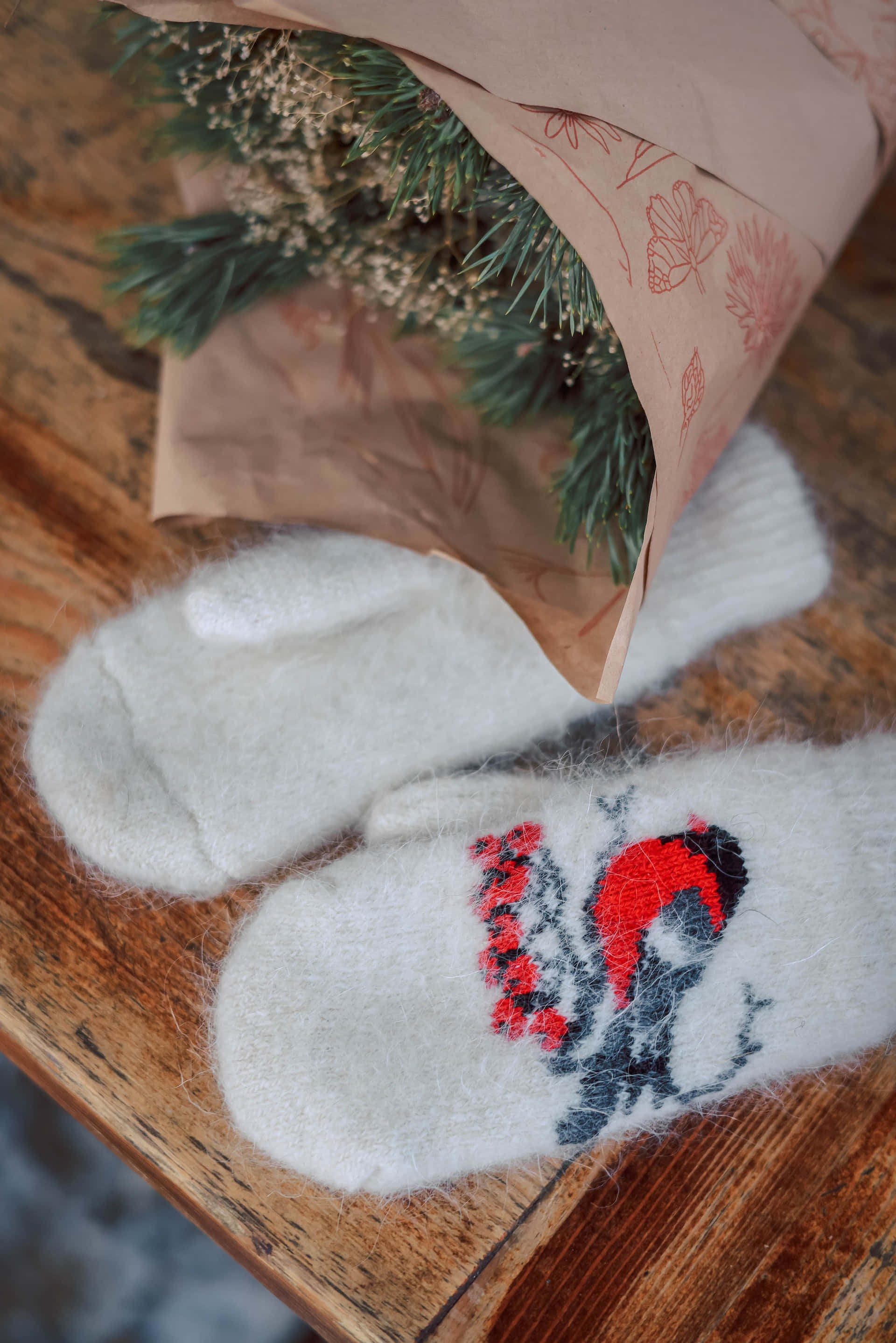 Mittens, white woolen mittens, red and black bird embroidery, 2K Phone Wallpaper