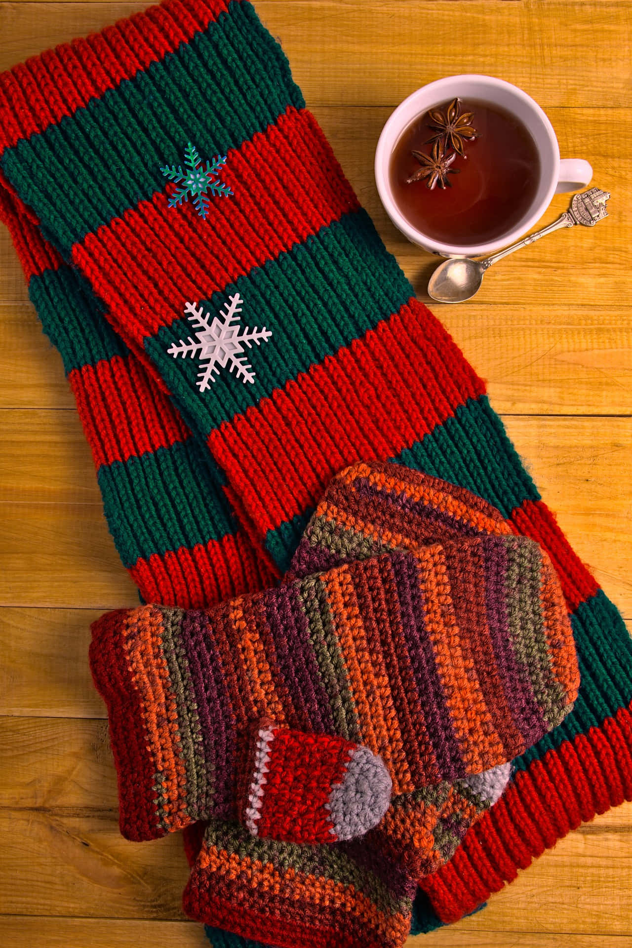 mittens, red and green knitted scarf, snowflake ornaments, Full HD Phone Wallpaper