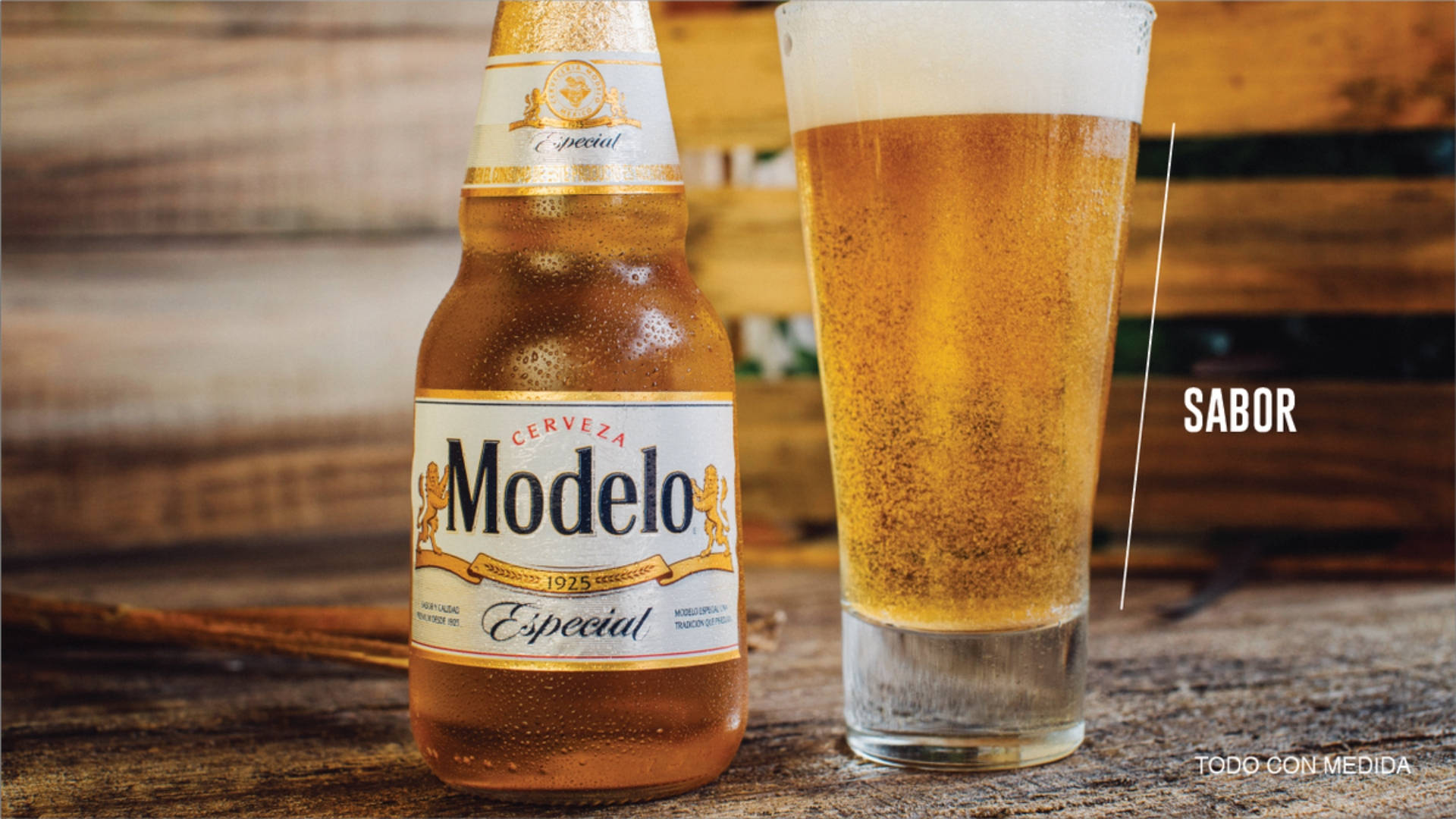 Modelo Especial, beer bottle, glass, Full HD Desktop Wallpaper