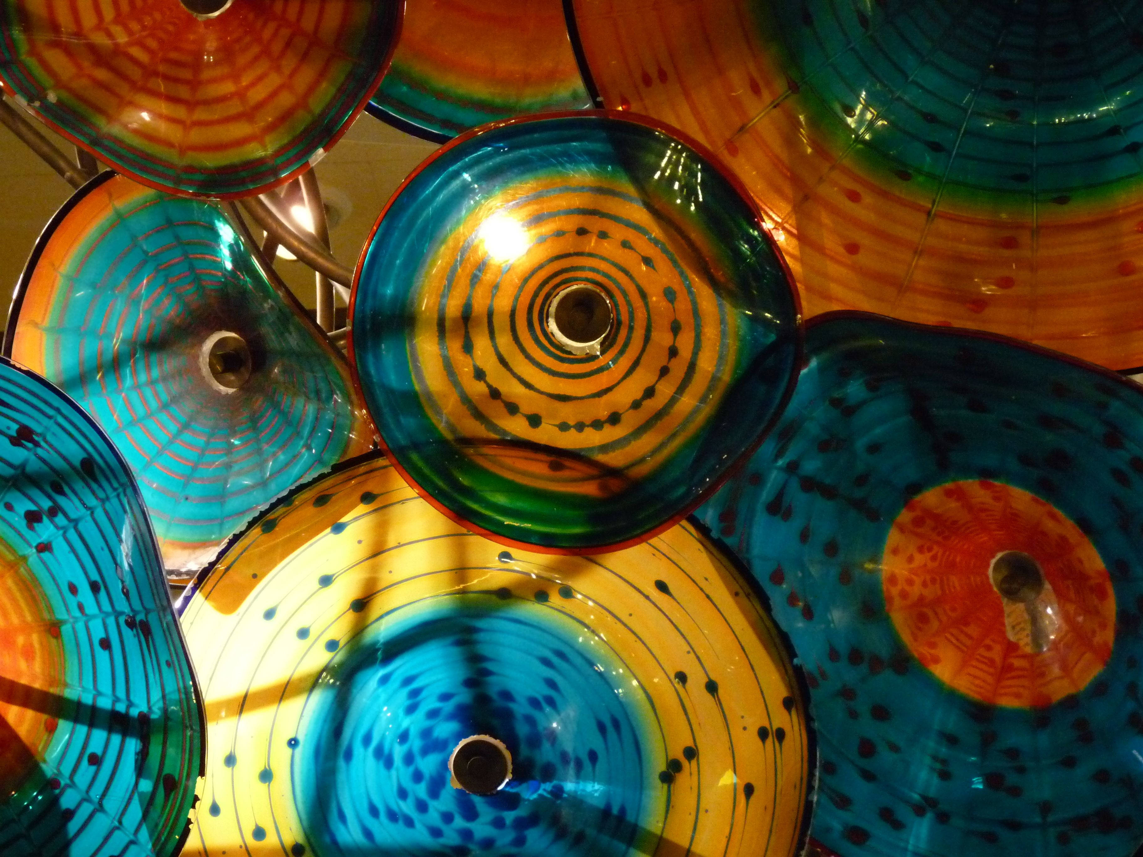 Modern Art Vinyl, stained glass discs, swirling patterns, 2K Desktop Wallpaper