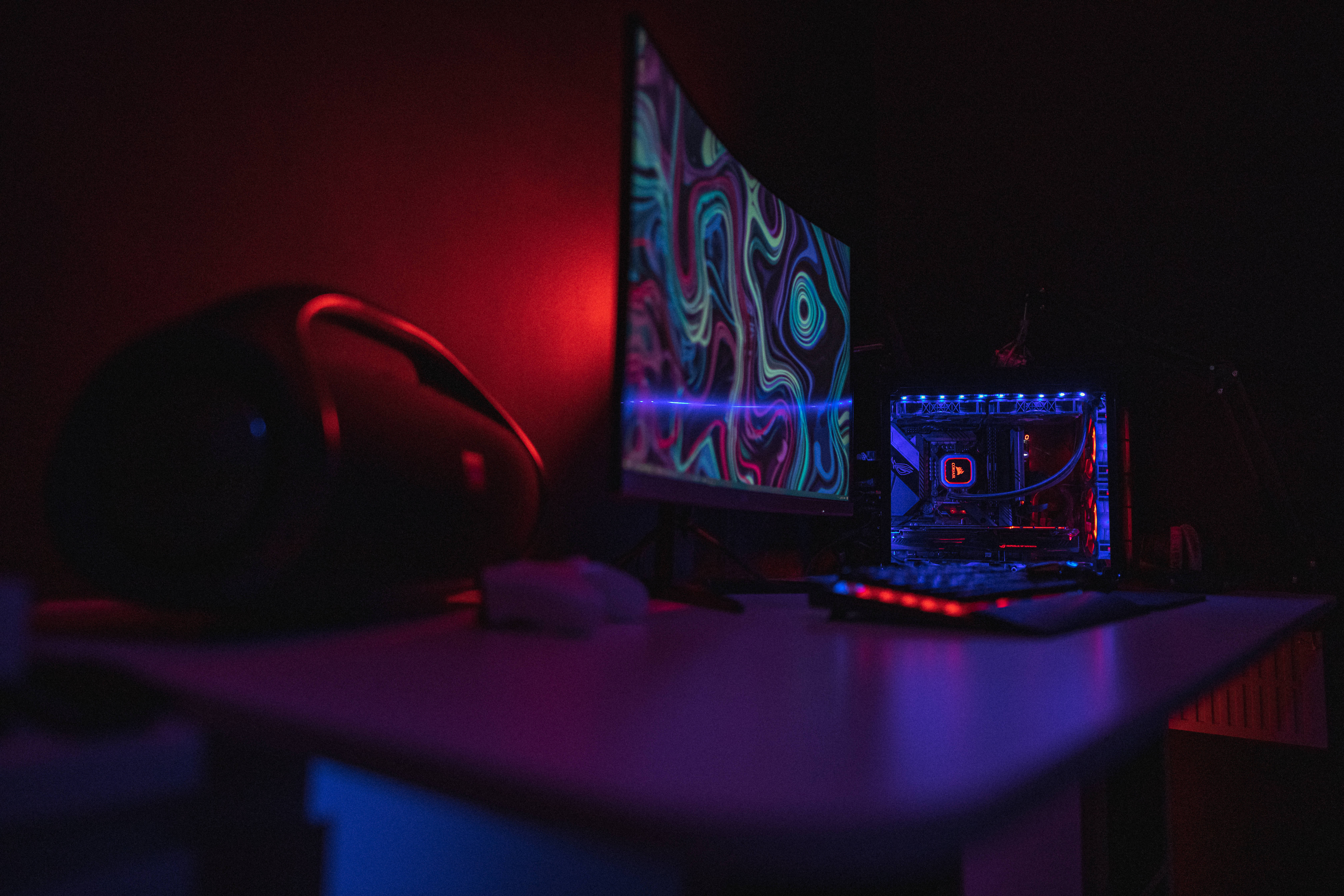 gaming setup, curved monitor, vibrant abstract swirls, 5K Desktop Wallpaper