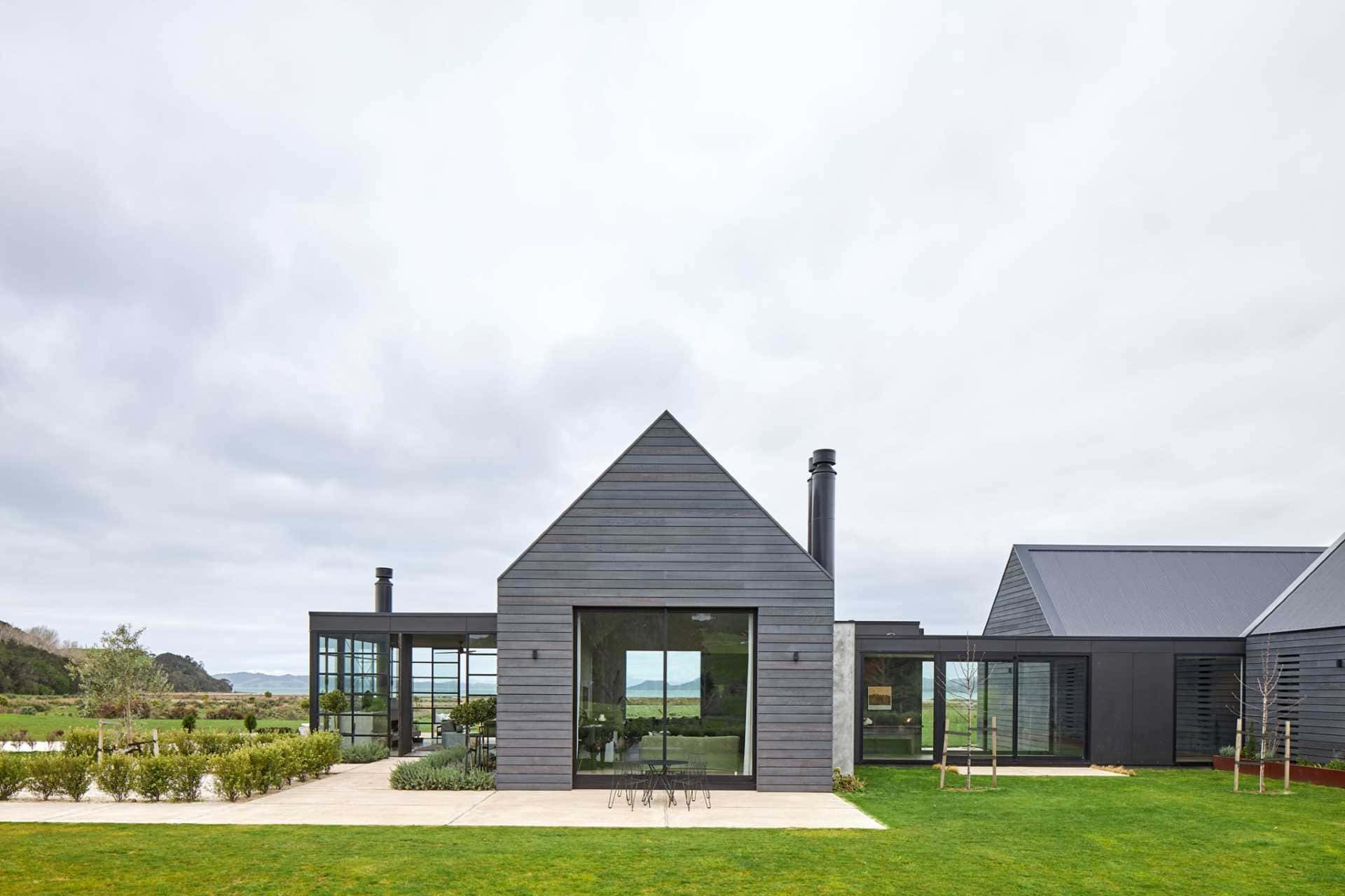 Modern Farmhouse, gray, large glass windows, Full HD Desktop Wallpaper
