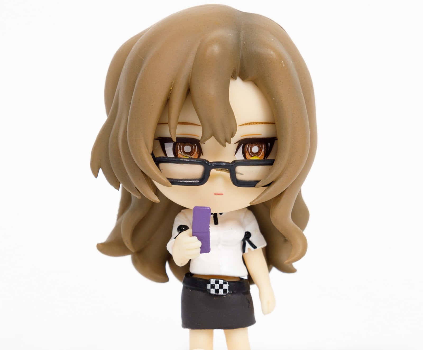 Moeka Kiryu, chibi anime figurine, brown hair, HD Desktop Wallpaper