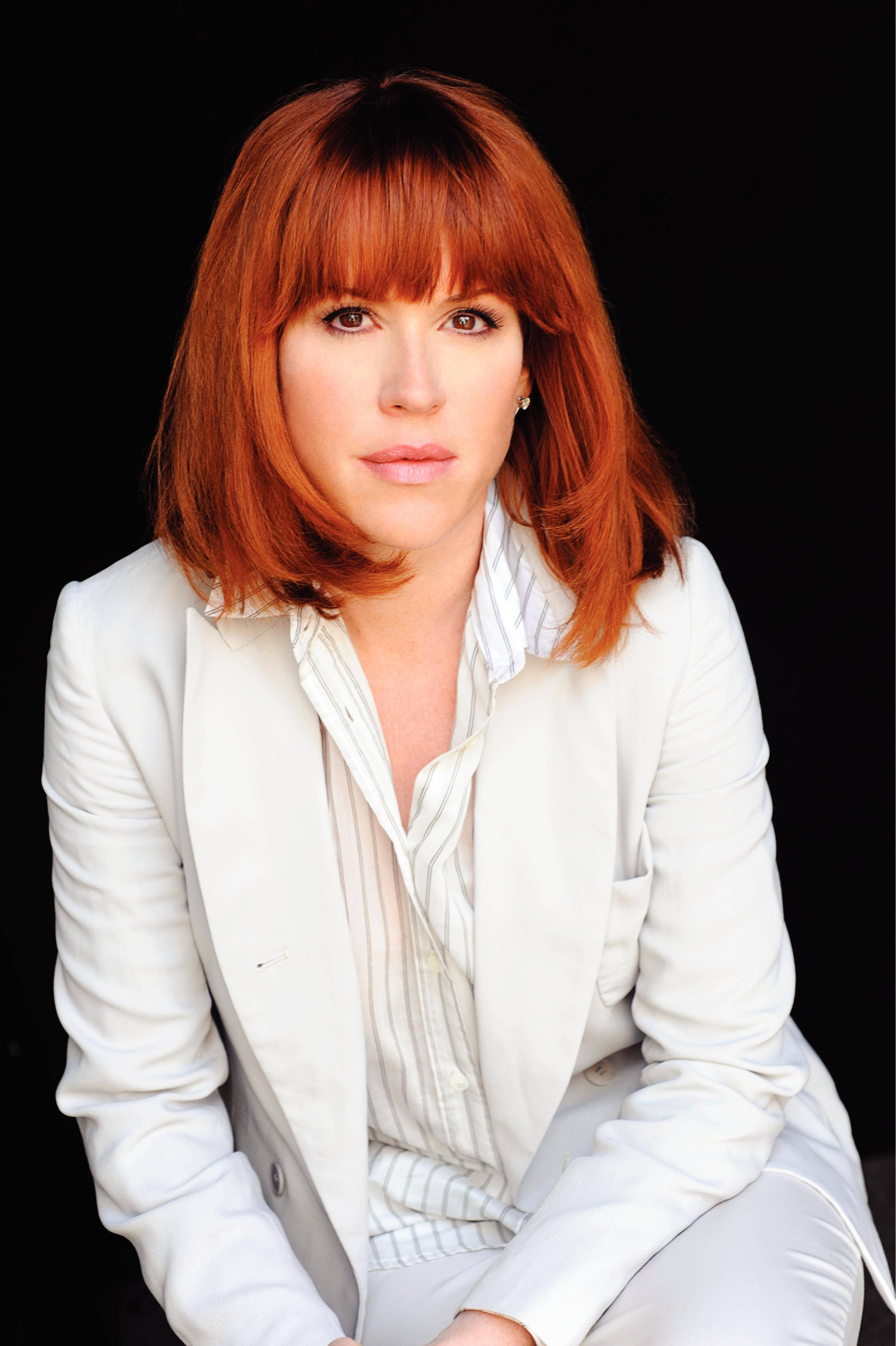 Molly Ringwald, white blazer, striped shirt, 4K Phone Wallpaper
