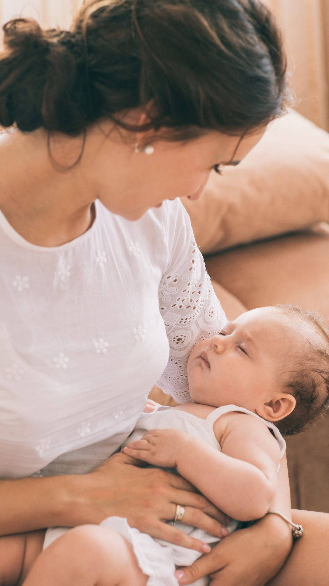 Mom, sleeping baby, white lace top, Full HD Phone Wallpaper