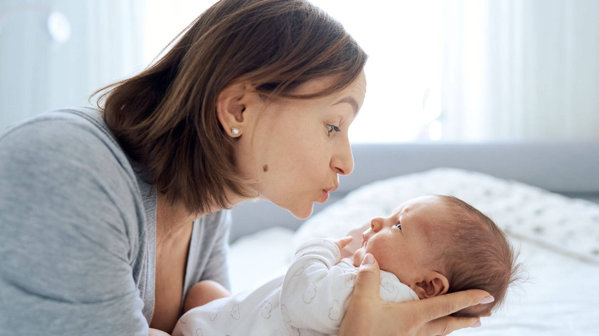 Mom, newborn baby, forehead, Full HD Desktop Wallpaper