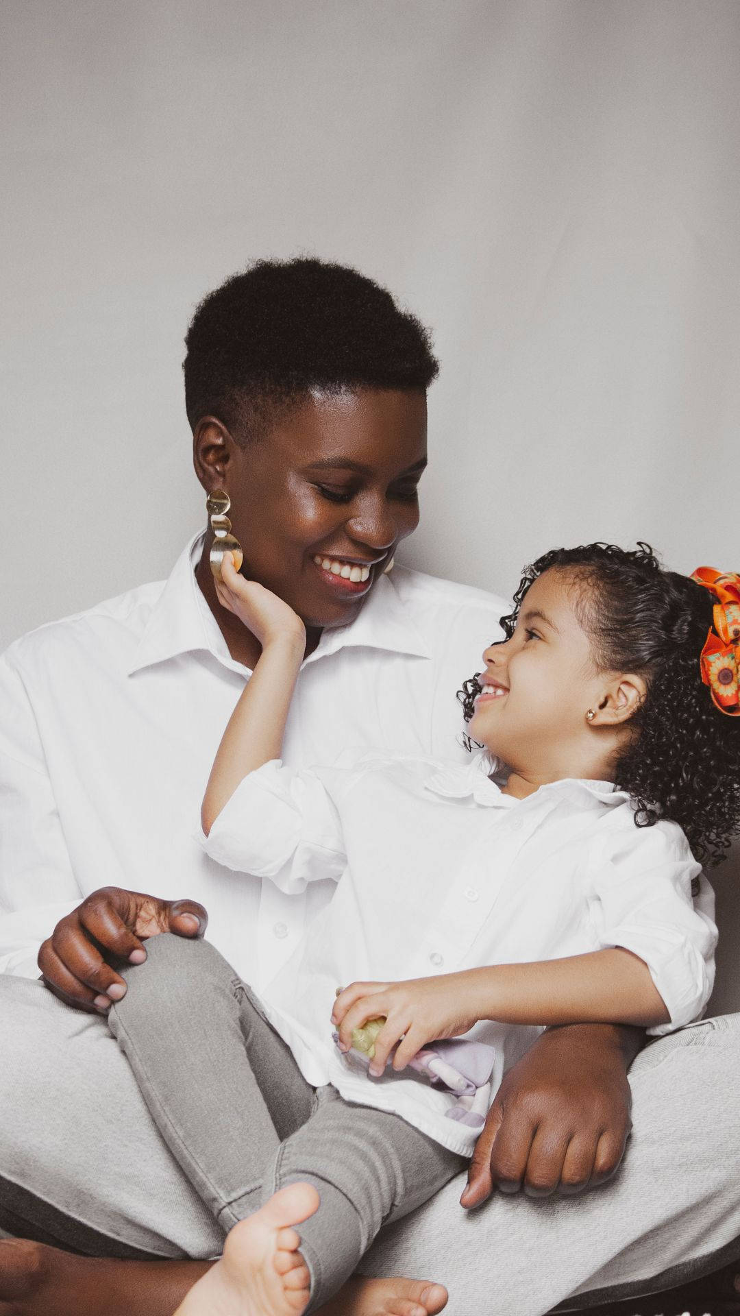 mom, girl, smiling, Full HD Phone Wallpaper