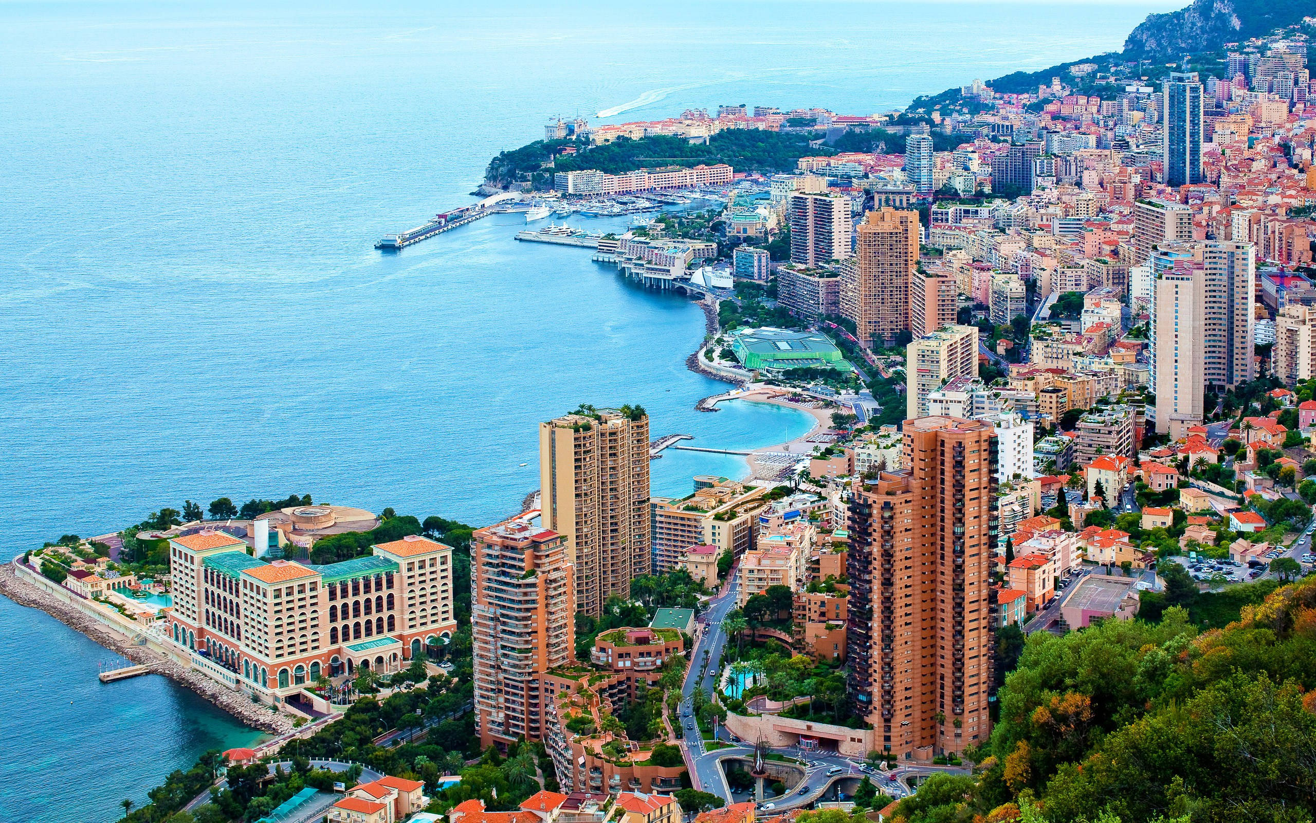 Monaco, turquoise sea, green hills, 2K Desktop Wallpaper
