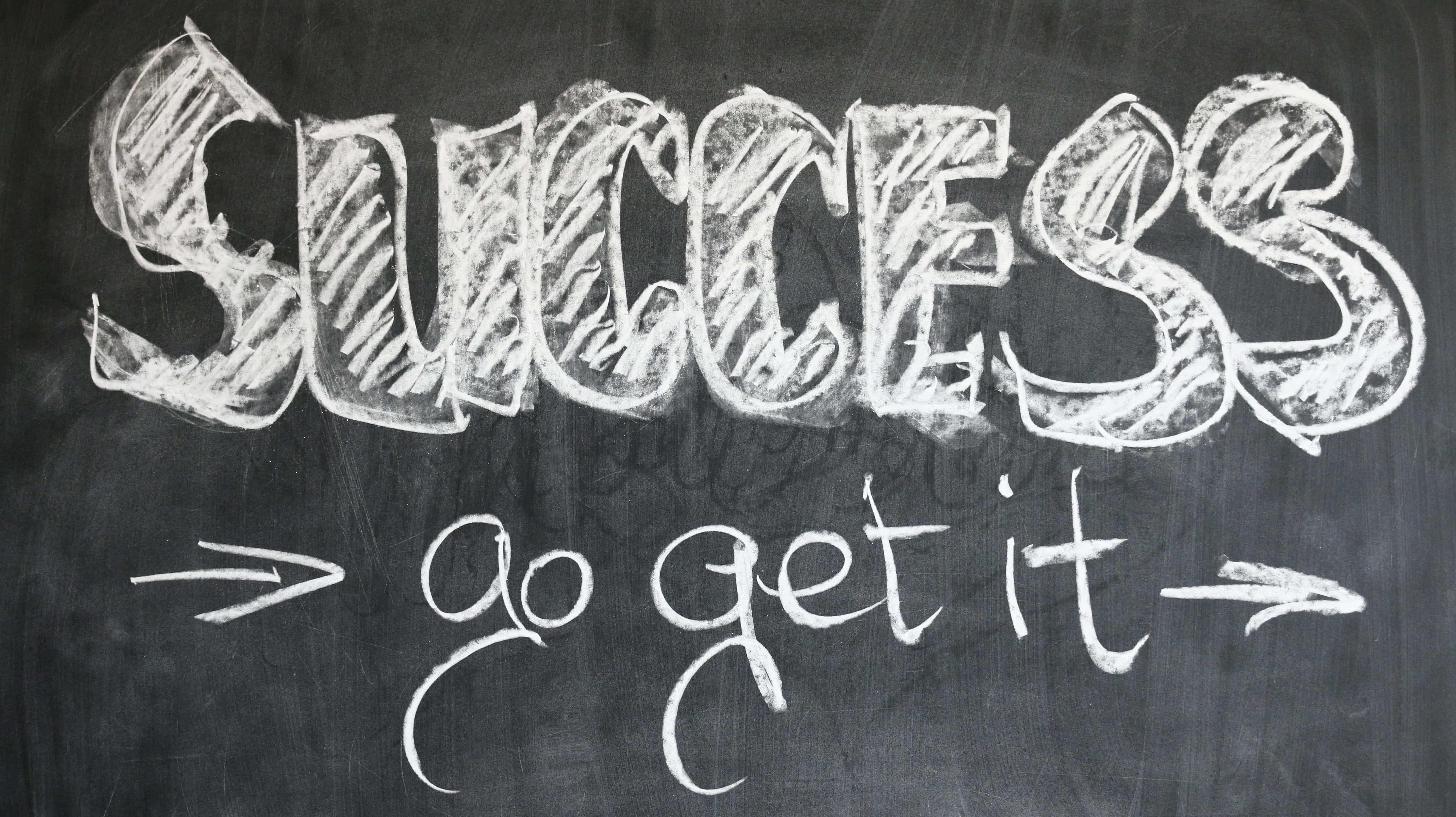 Money Motivation, white chalk letters, textured blackboard, 5K Desktop Wallpaper