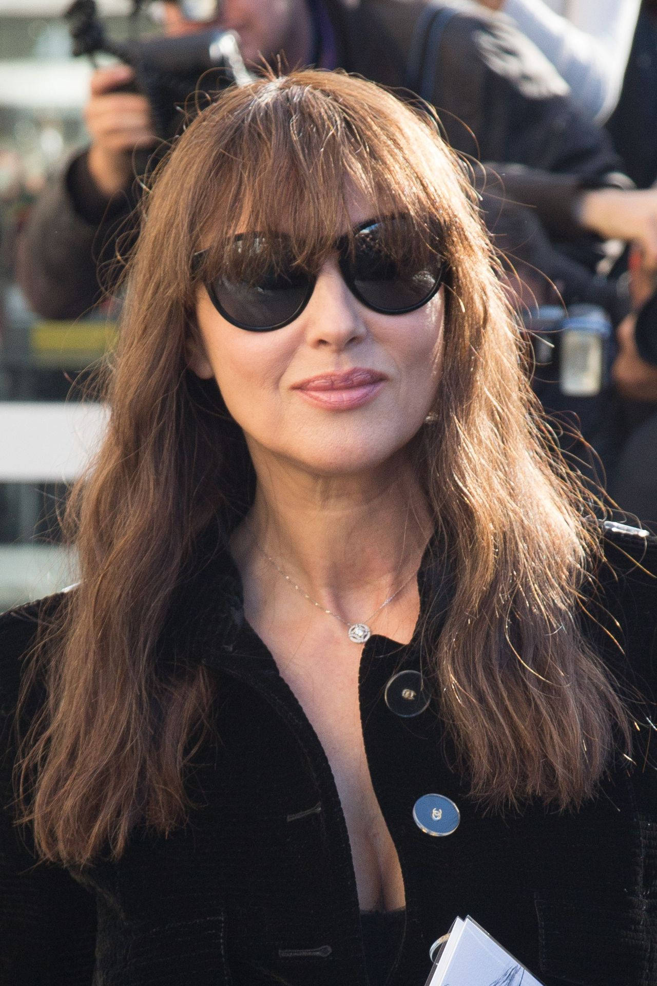 Monica Bellucci, black coat, long brown hair, Full HD Phone Wallpaper