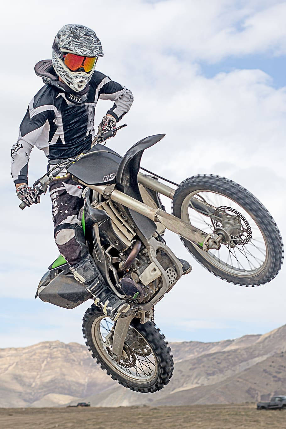 Monster Dirt Bike, motocross rider, full gear, HD Phone Wallpaper