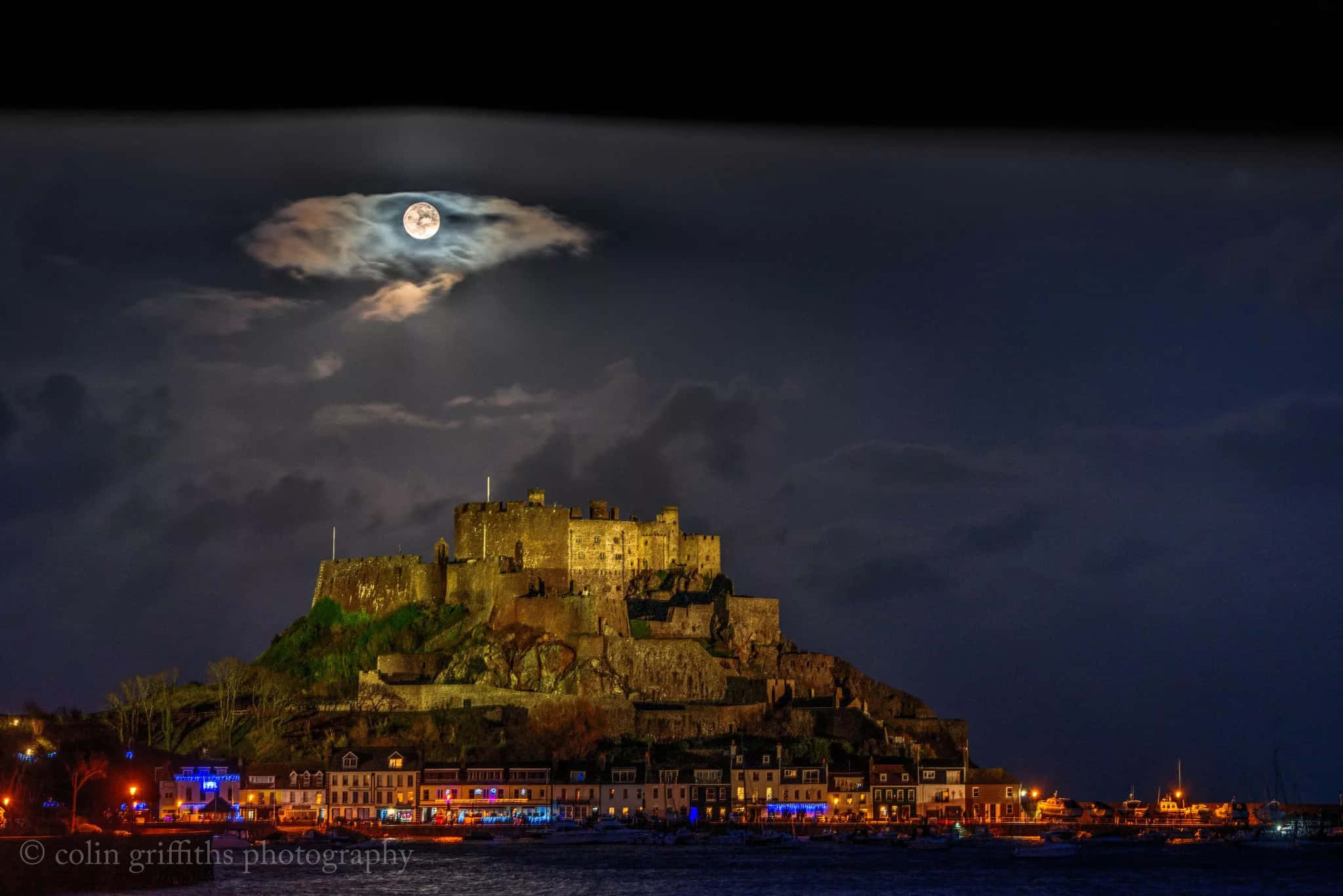 Mont Orgueil Castle, rocky island, coastal town, Full HD Desktop Wallpaper