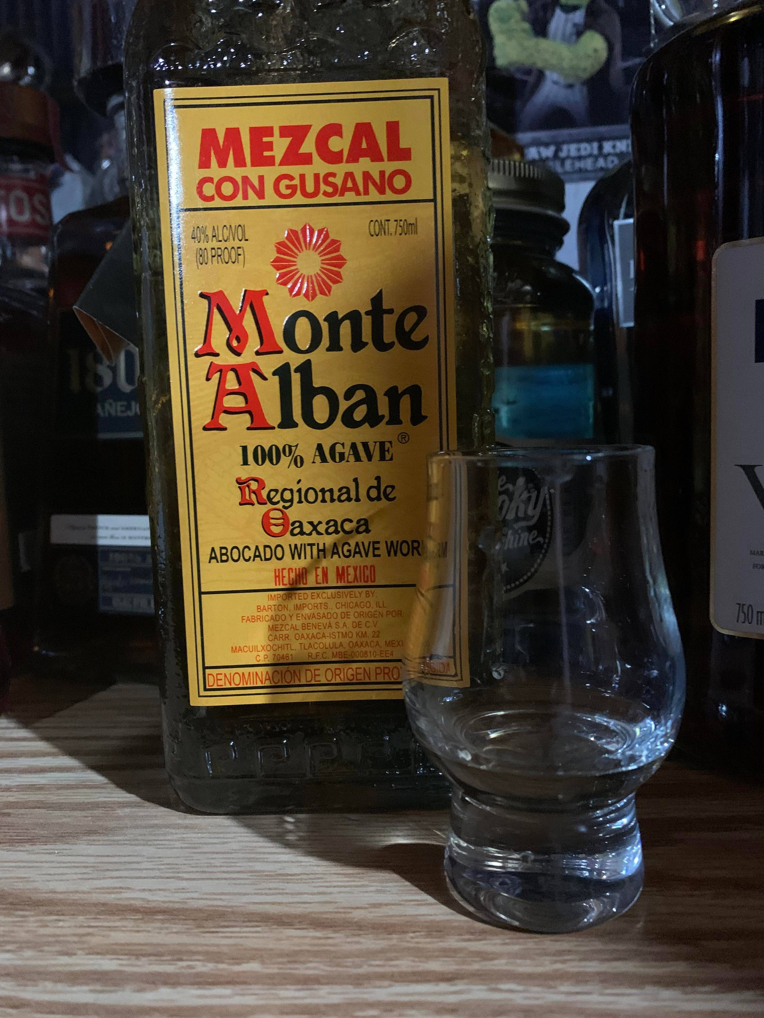 Monte Alban, mezcal, gusano, 4K Phone Wallpaper