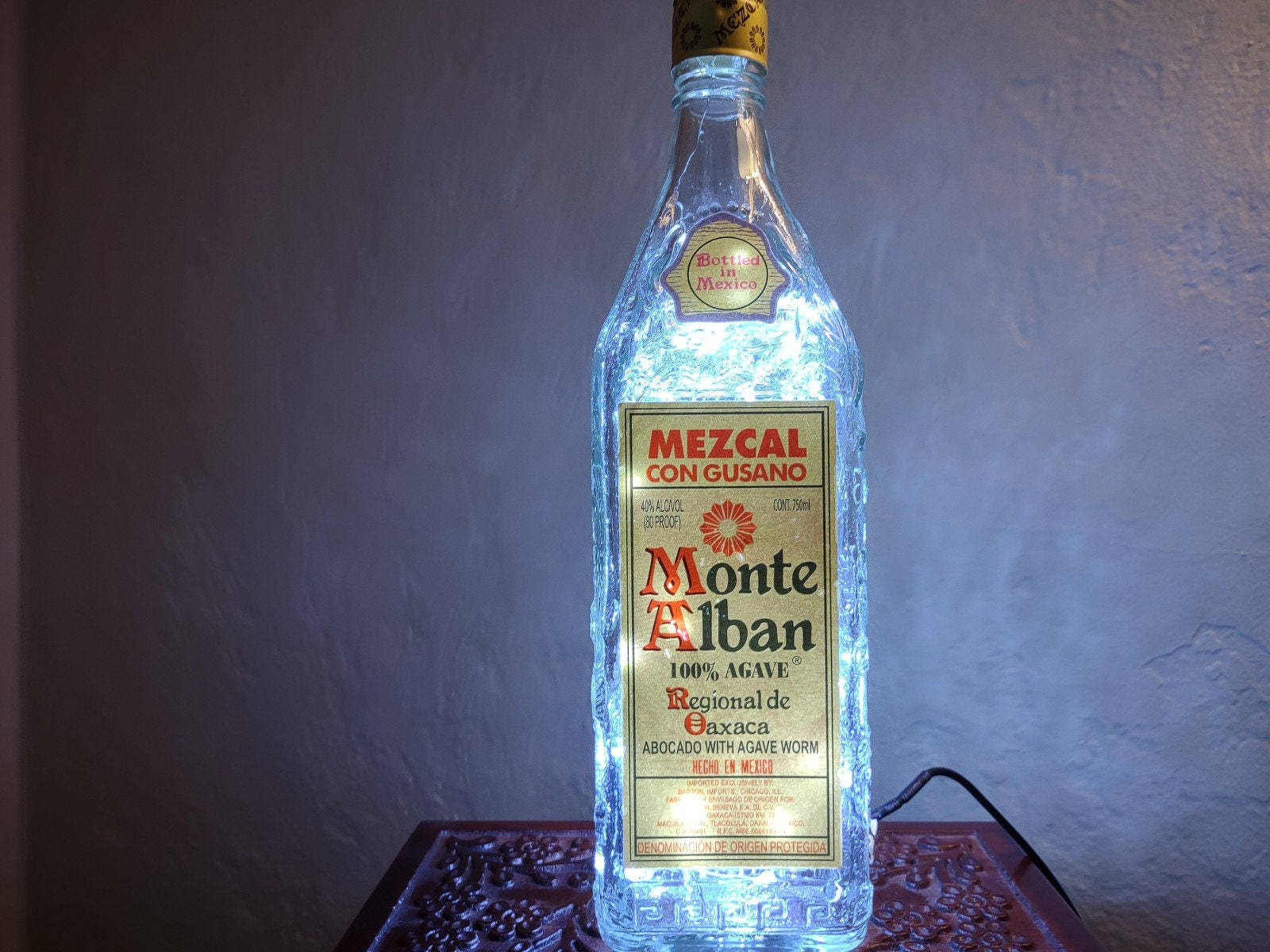 Monte Alban, silver tequila, glowing, HD Desktop Wallpaper