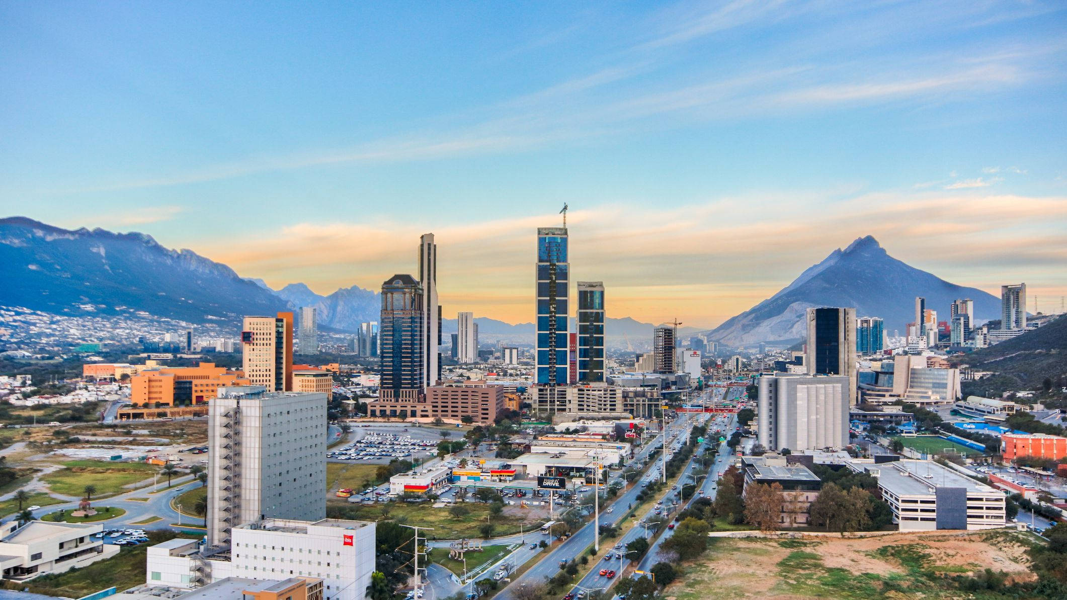 Monterrey, skyscrapers, mountains, Full HD Desktop Wallpaper