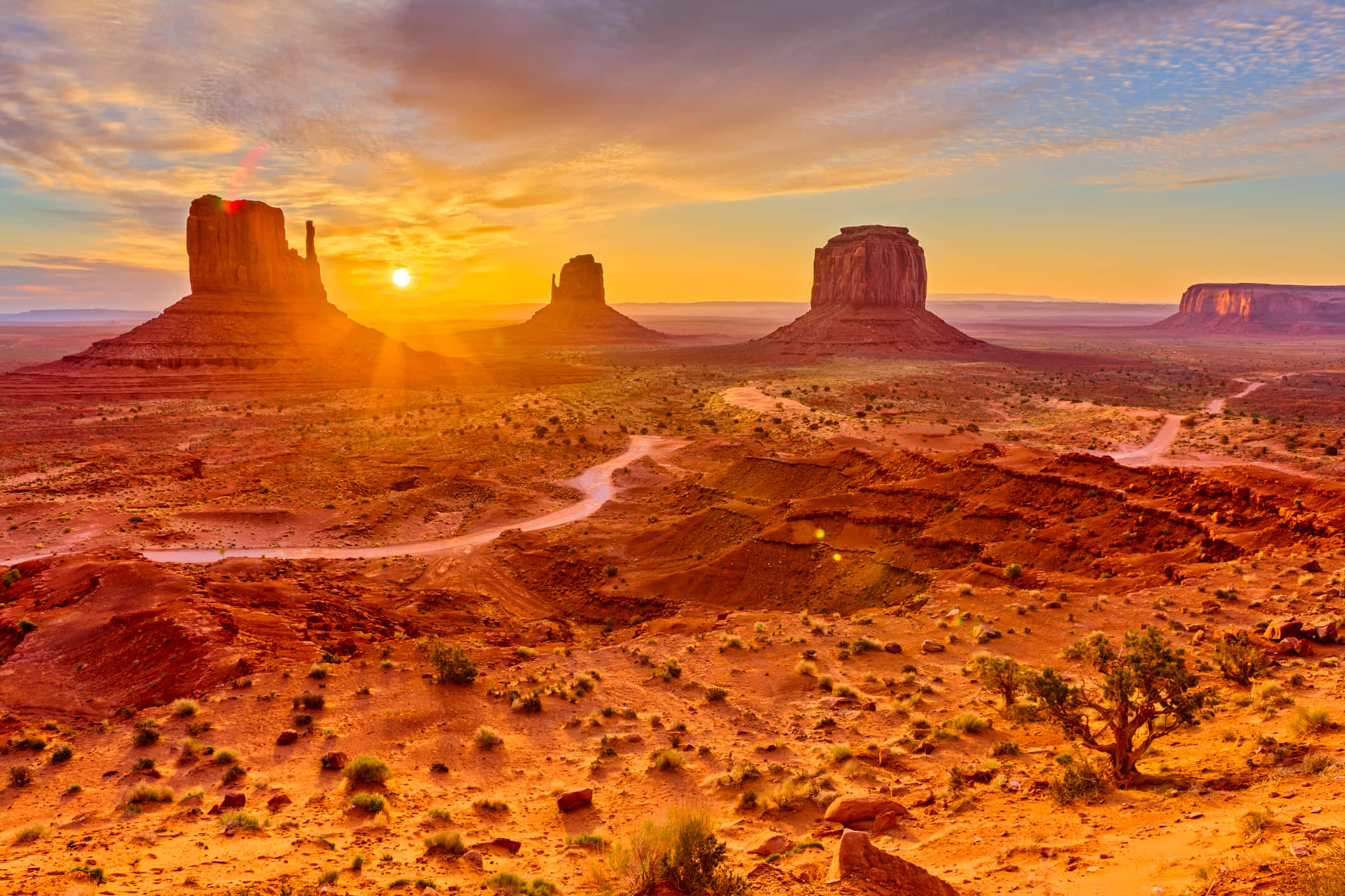 Monument Valley Navajo Tribal Park, sunrise, red sandstone buttes, Full HD Desktop Wallpaper