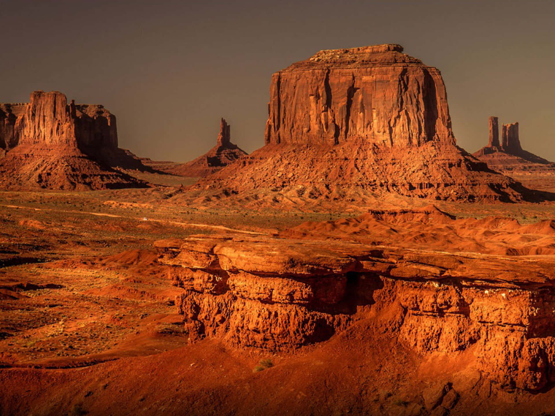 Monument Valley Navajo Tribal Park, red sandstone buttes, sunset, Full HD Desktop Wallpaper