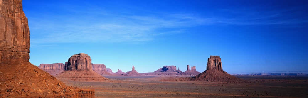 Monument Valley, red rock formations, desert landscape, SD Desktop Wallpaper