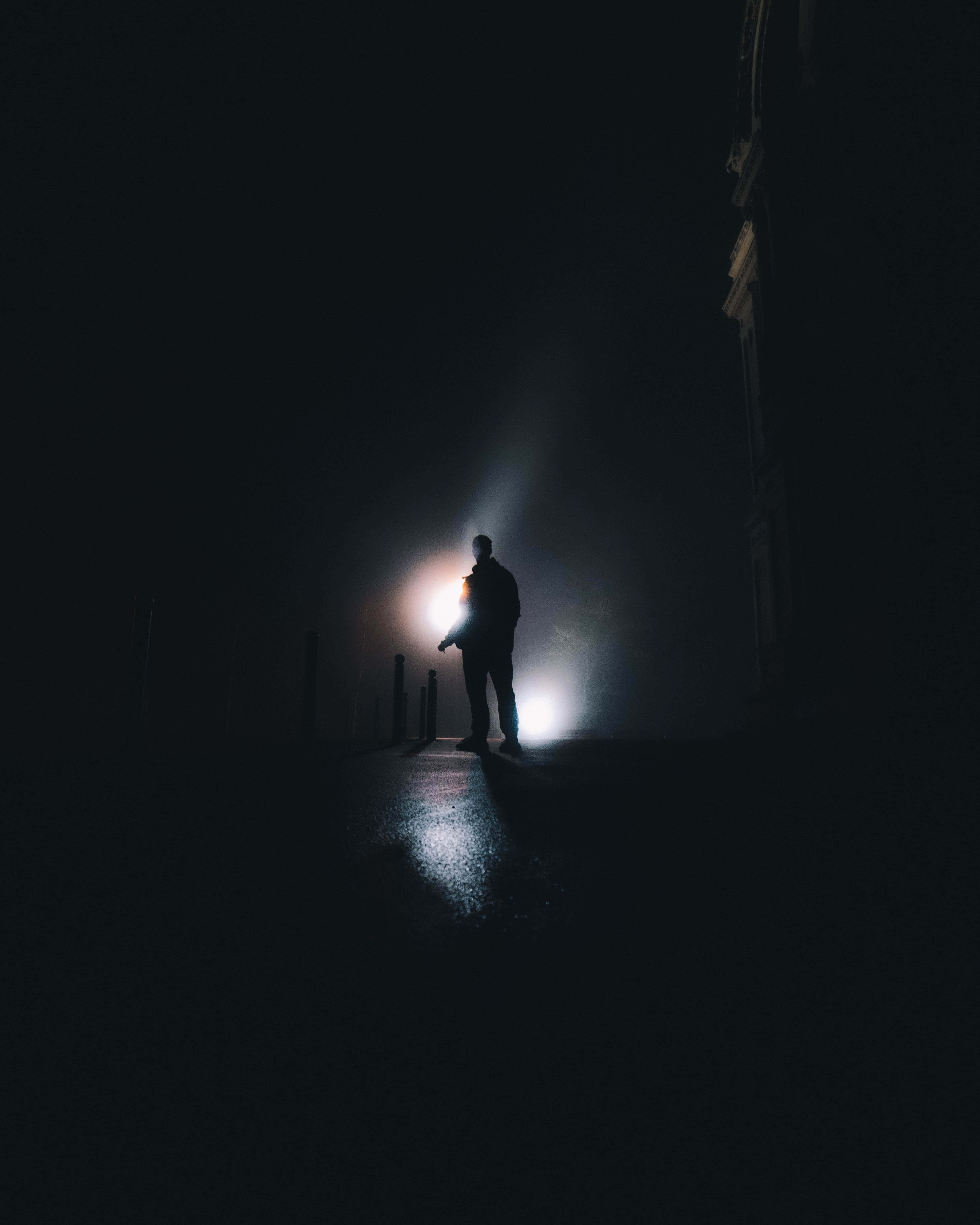 dark alley, night, flashlight, 4K Phone Wallpaper
