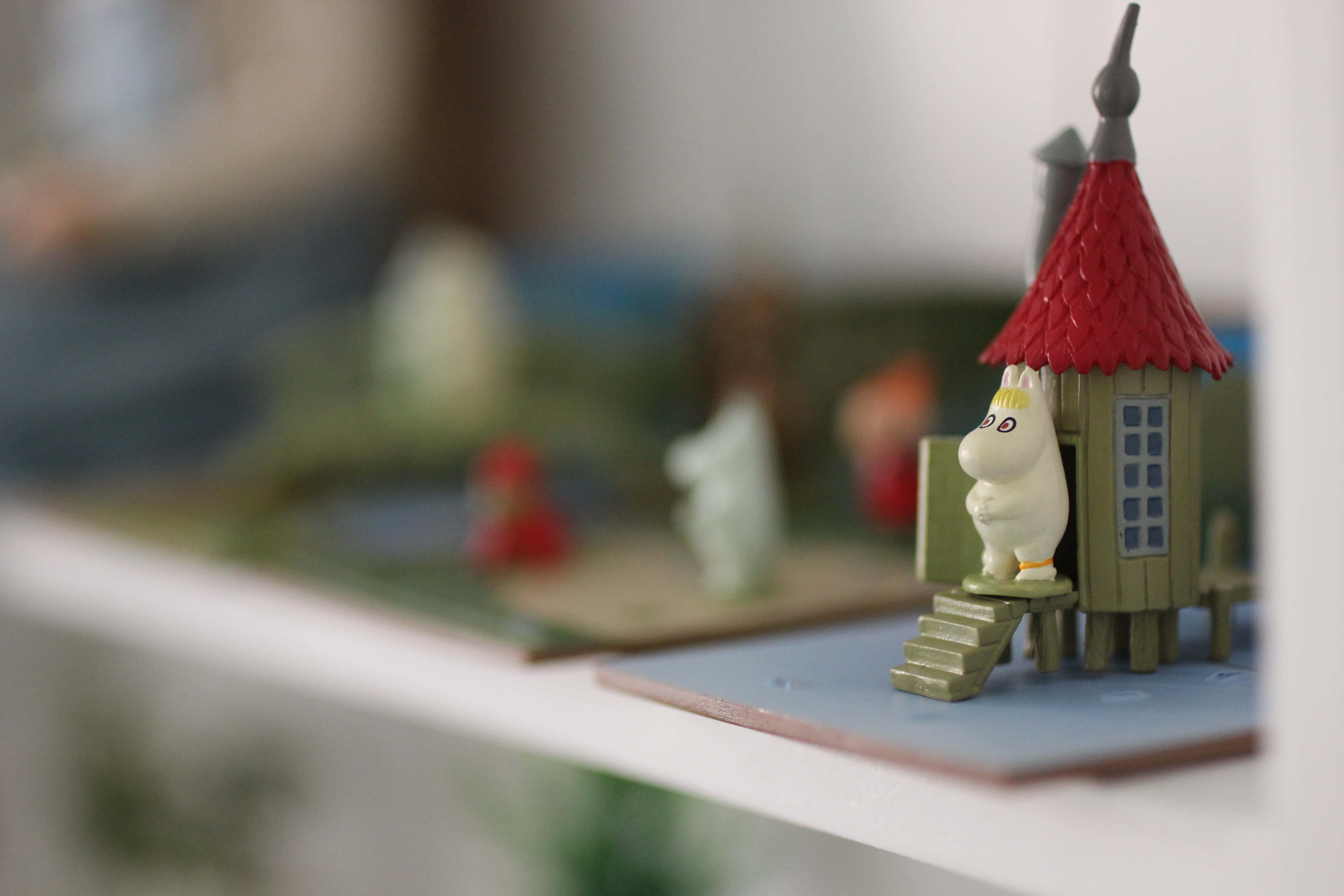 Moomin, green house, red roof, 5K Desktop Wallpaper
