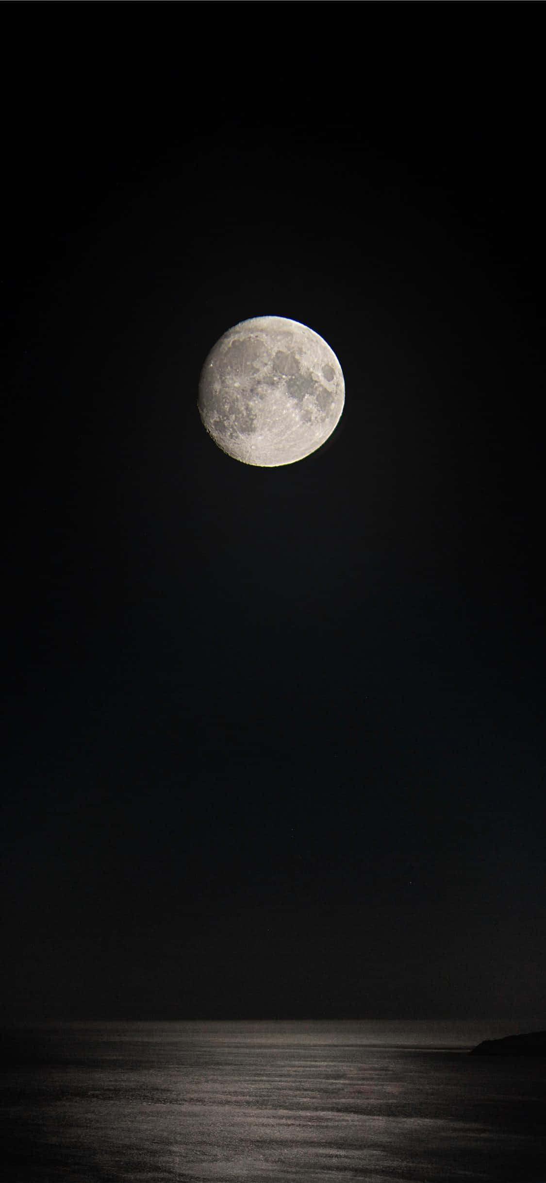 The Black Moon iPhone, luminous full moon, calm ocean, Full HD Phone Wallpaper