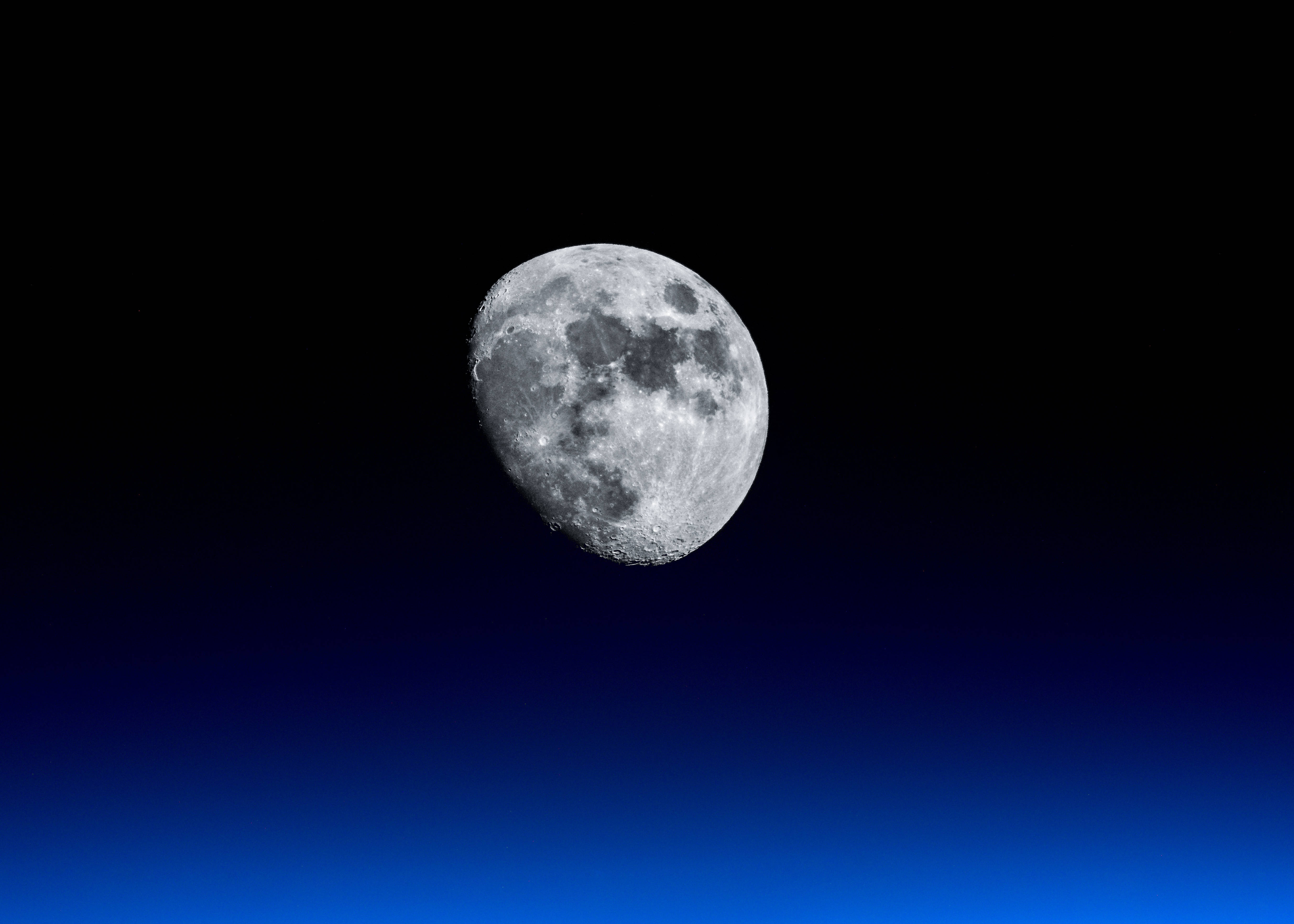 3d waxing gibbous moon, galaxy, deep blue gradient sky, 4K Desktop Wallpaper