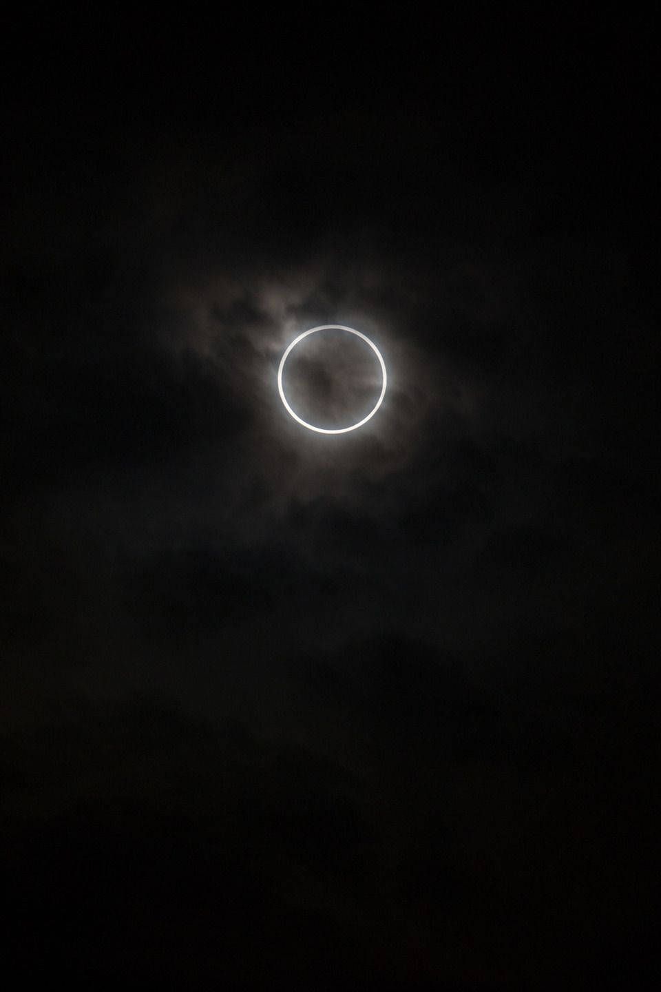 moon, solar eclipse, luminous ring of sunlight, HD Phone Wallpaper
