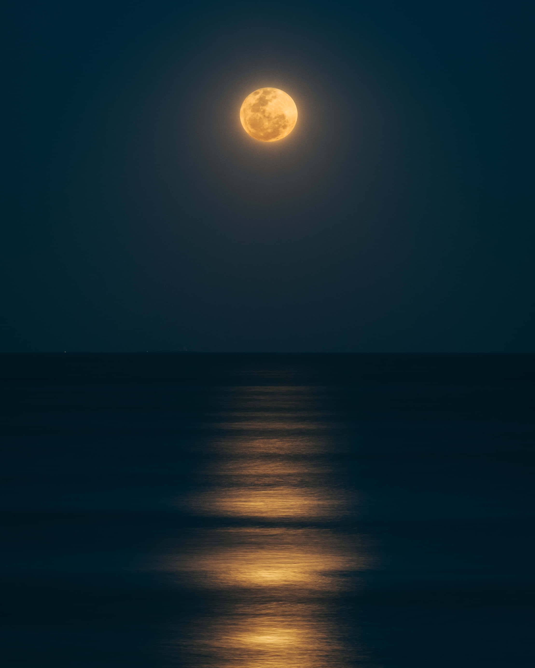 moon night, full moon, amber, 2K Phone Wallpaper