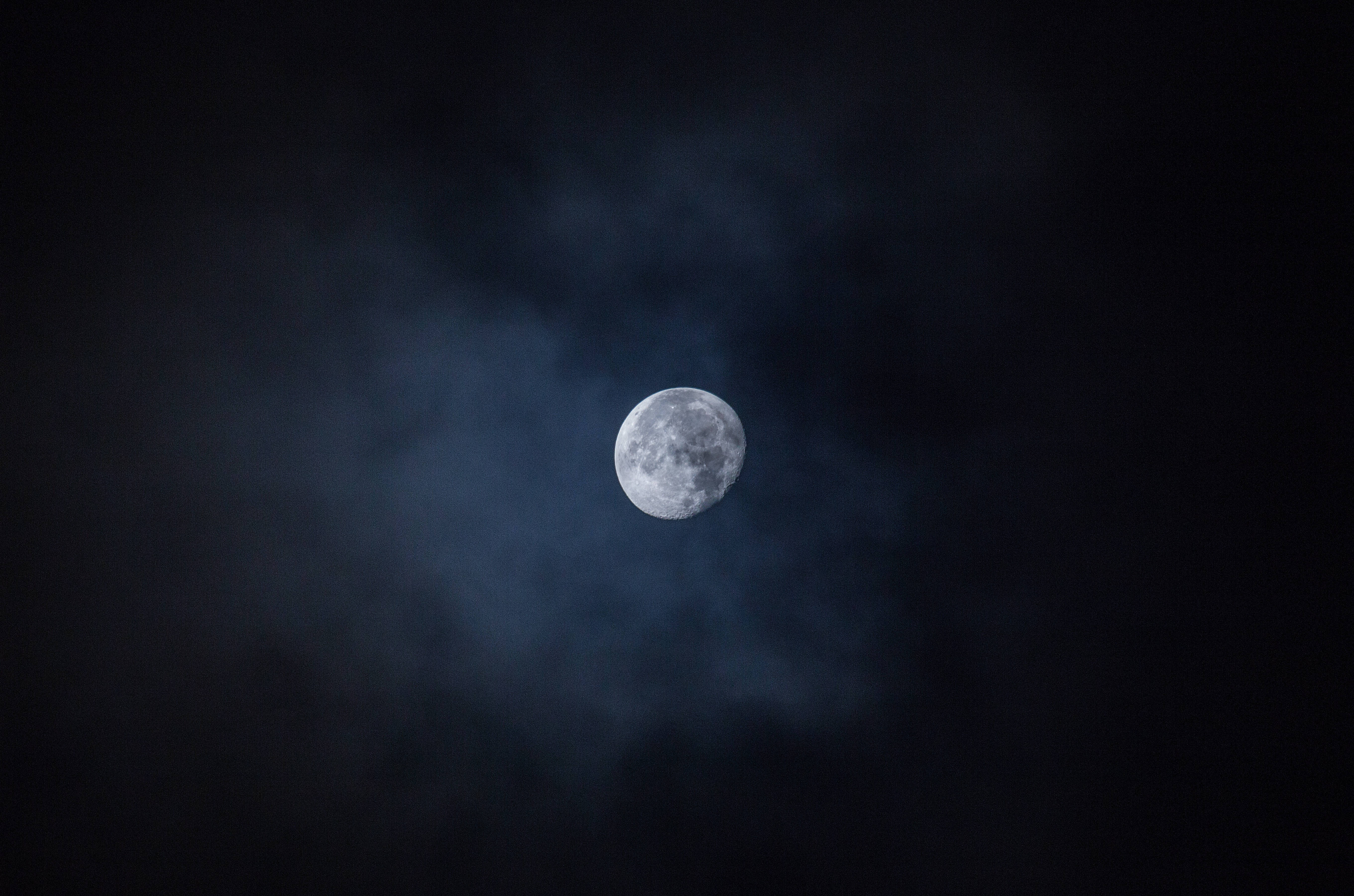 moon, starry night sky, full moon, 5K Desktop Wallpaper