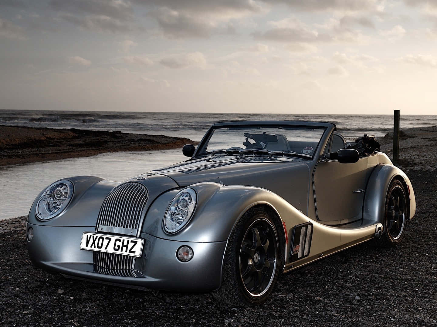 Morgan Aero 8, silver, rocky beach, HD Desktop Wallpaper