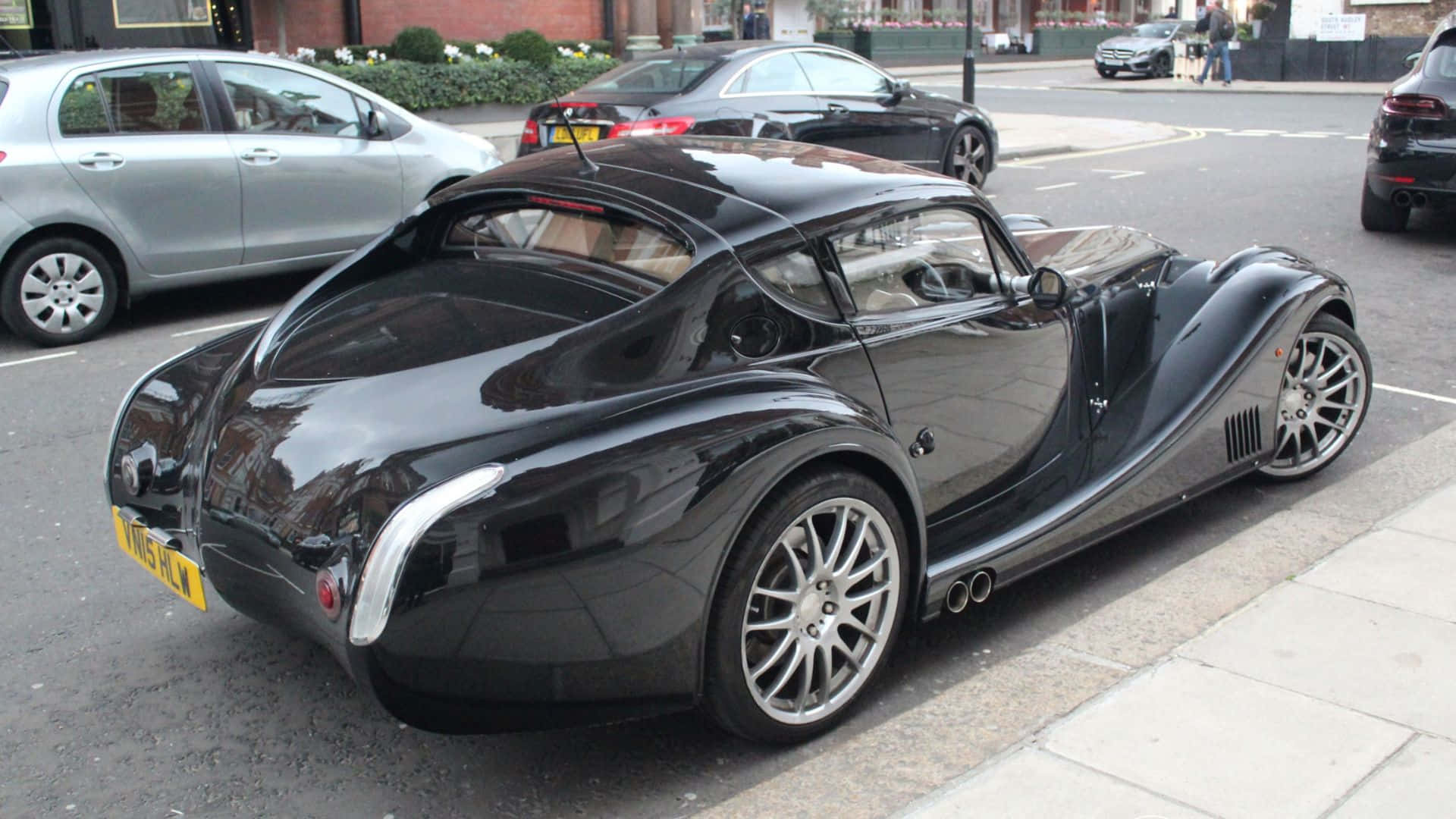 Morgan Aero Super Sports, sleek black, city street, Full HD Desktop Wallpaper