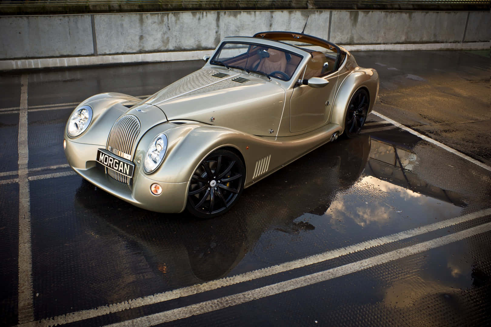 Morgan Aero Super Sports, silver, wet parking lot, HD Desktop Wallpaper