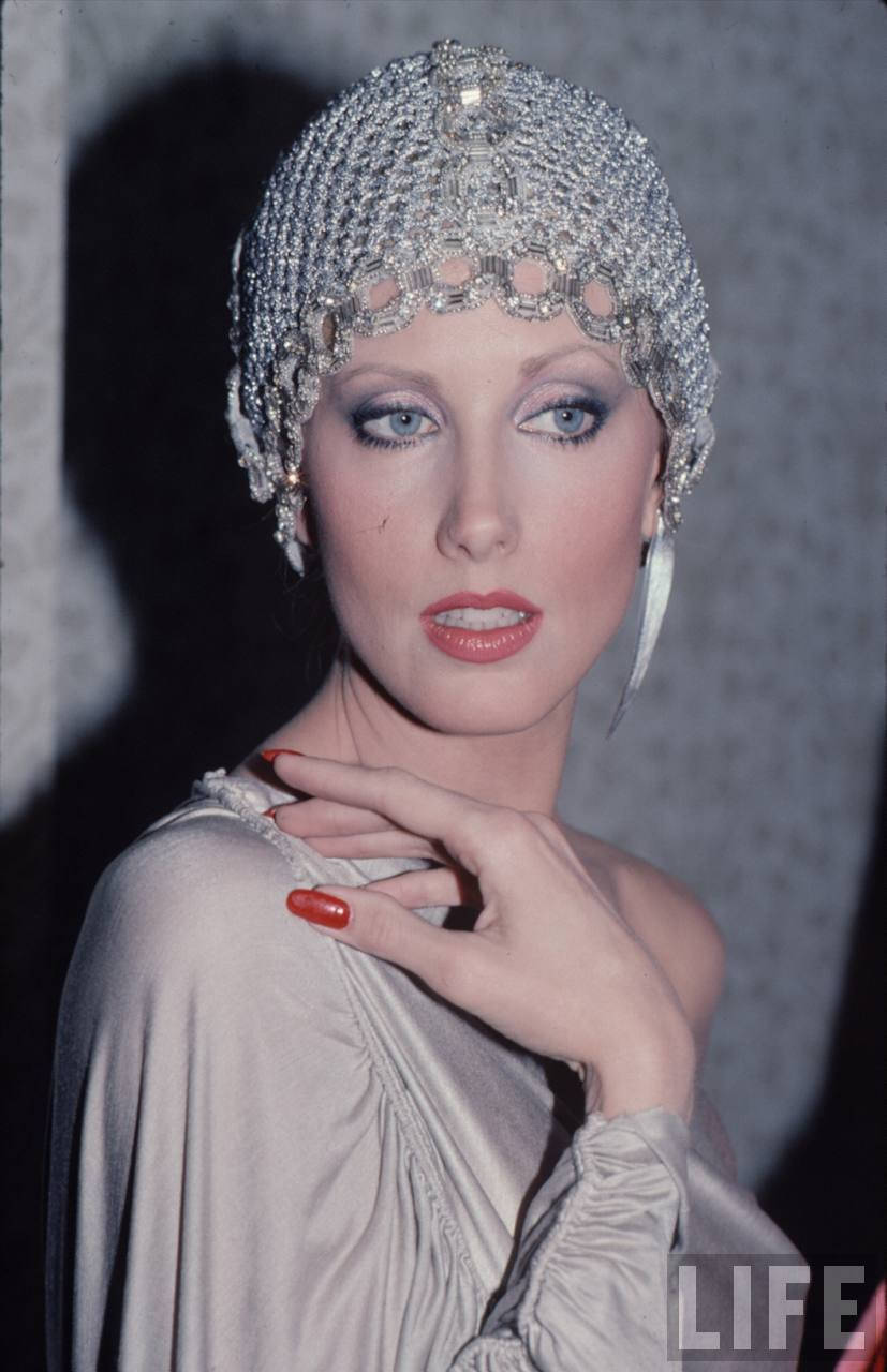 Morgan Fairchild, 1984, sparkling jeweled headpiece, HD Phone Wallpaper