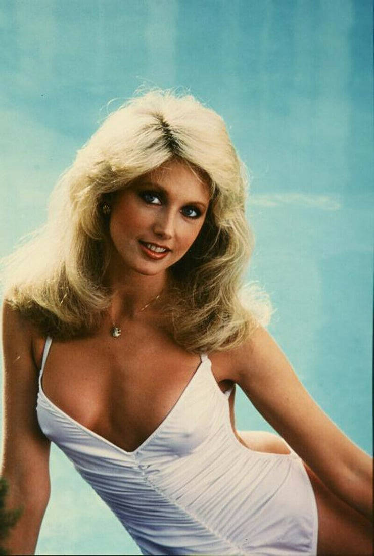 Morgan Fairchild, blonde woman, white dress, SD Phone Wallpaper