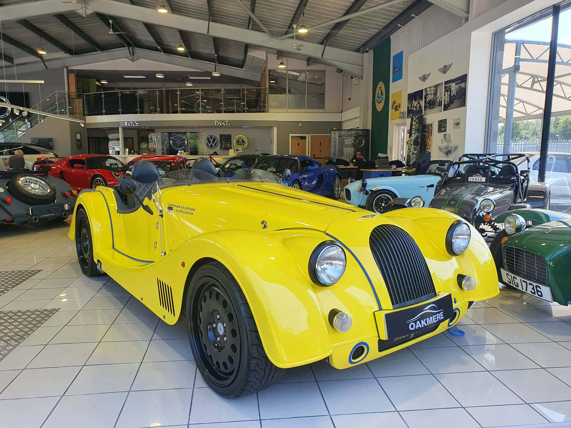 Morgan Plus 8, bright yellow, classic Morgan sports car, Full HD Desktop Wallpaper