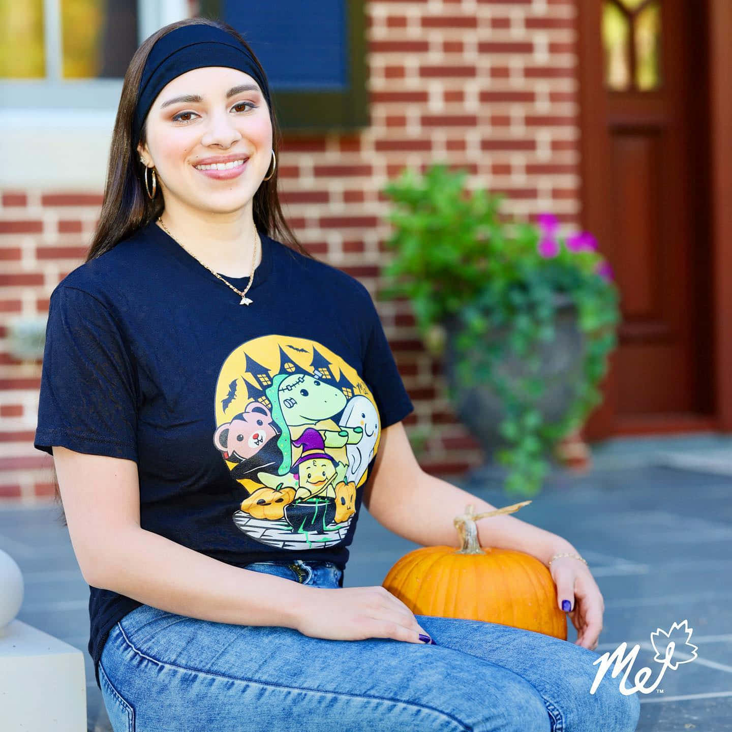 Moriah Elizabeth, Black Shirt, Halloween-themed t-shirt, HD Desktop Wallpaper