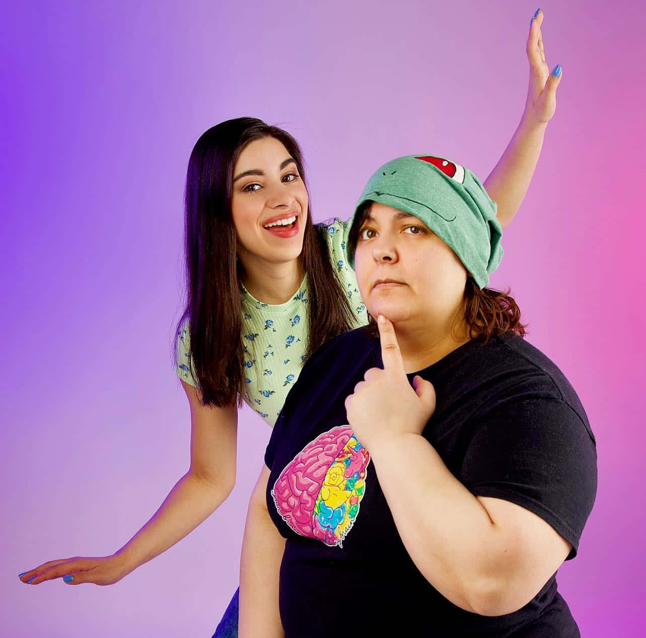 Moriah Elizabeth, vibrant purple gradient background, brain graphic tee, HD Desktop Wallpaper