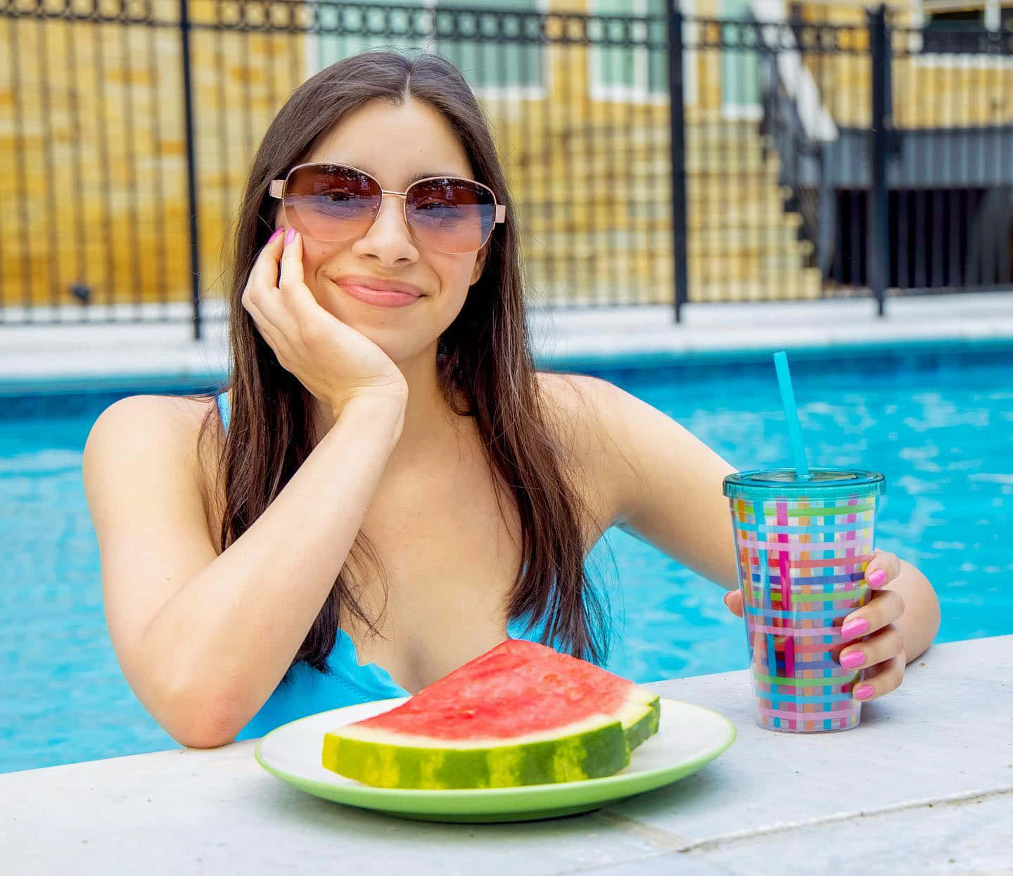 Moriah Elizabeth, sunglasses, colorful drink, HD Desktop Wallpaper