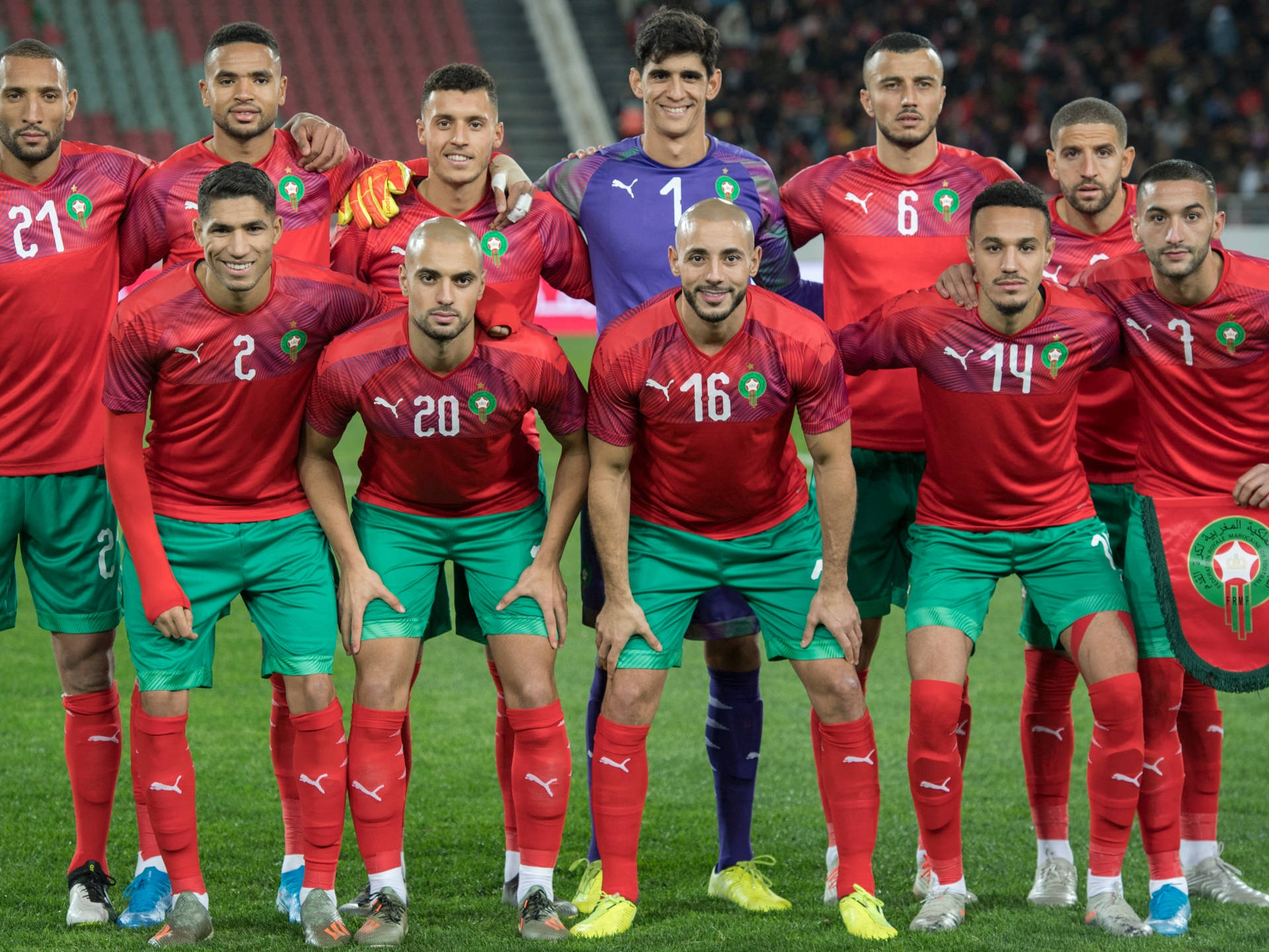 Morocco National Football Team, red jerseys, green shorts, Full HD Desktop Wallpaper