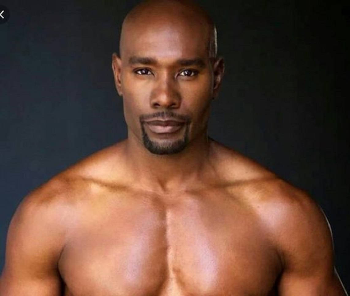 Morris Chestnut, bald, goatee, SD Desktop Wallpaper