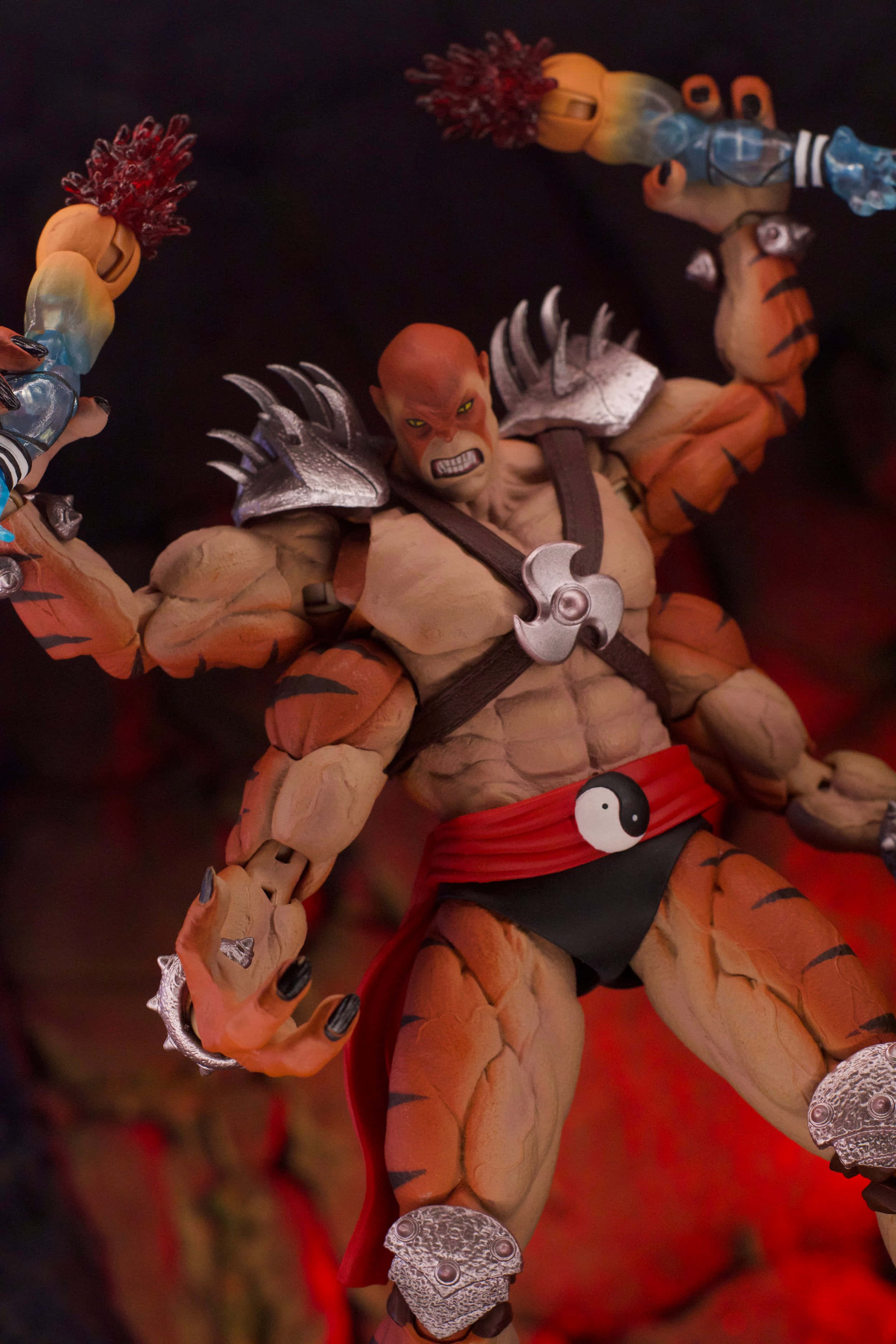 Mortal Kombat Kintaro, tiger-striped skin, silver armor, 2K Phone Wallpaper