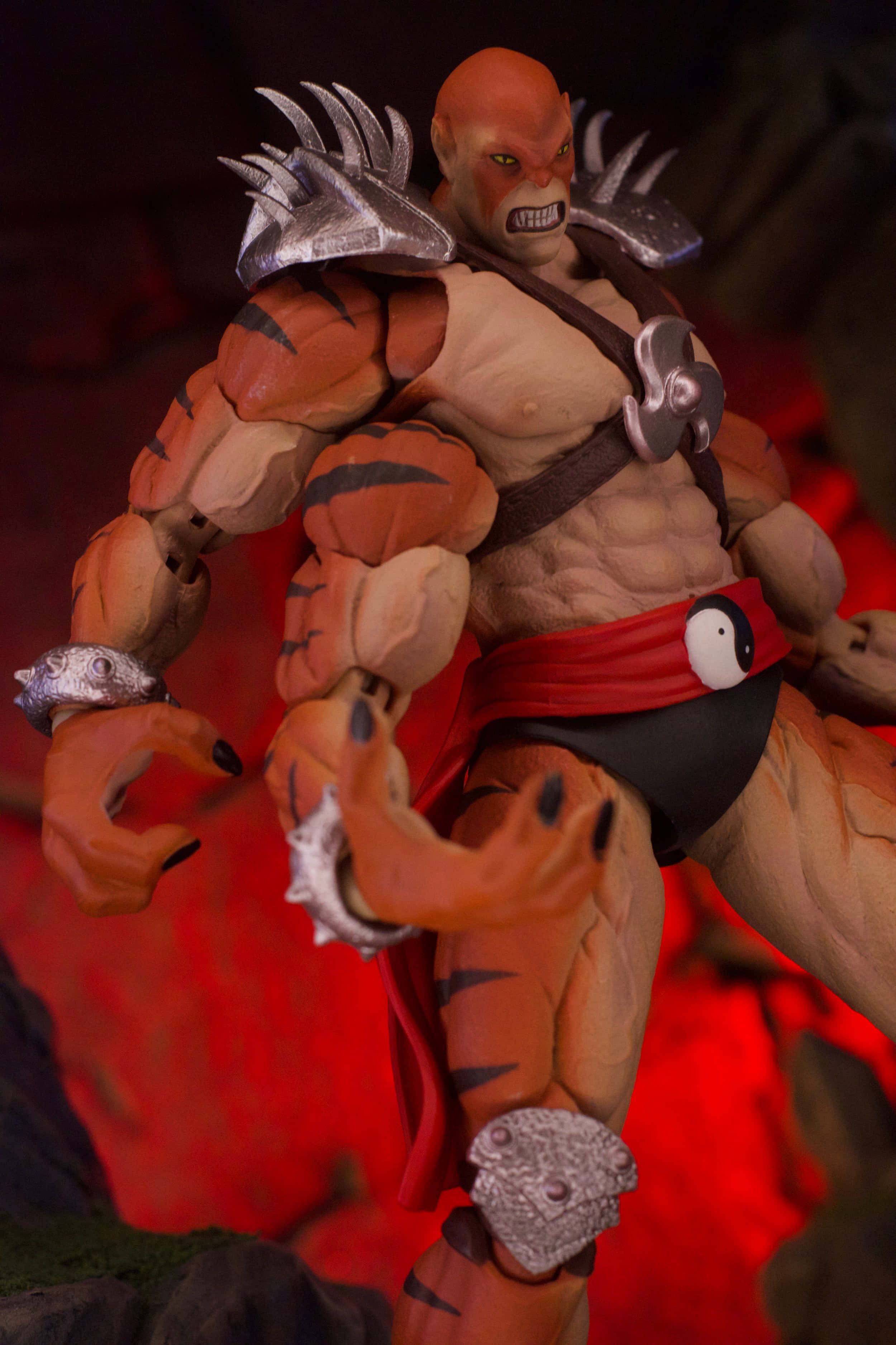 Mortal Kombat Kintaro, orange-skinned, tiger stripes, 2K Phone Wallpaper