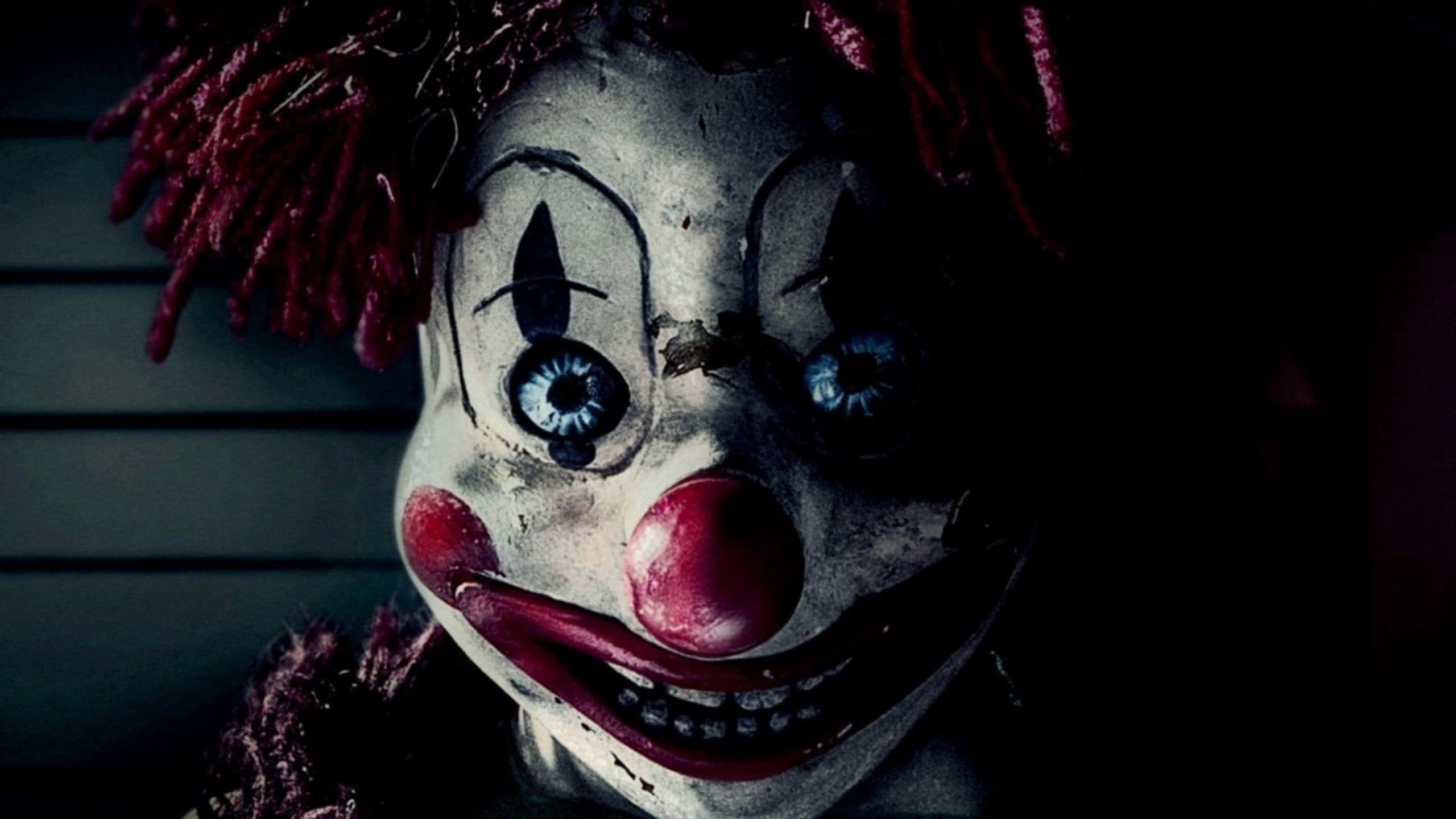 clown, cracked white makeup, red hair, 2K Desktop Wallpaper