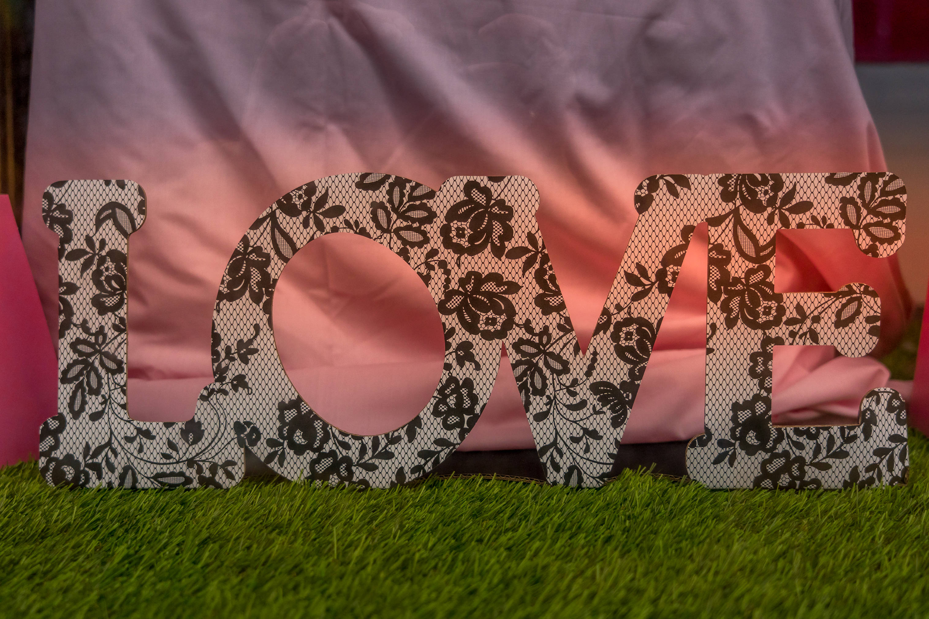 LOVE, black floral lace letters, green grass, 2K Desktop Wallpaper