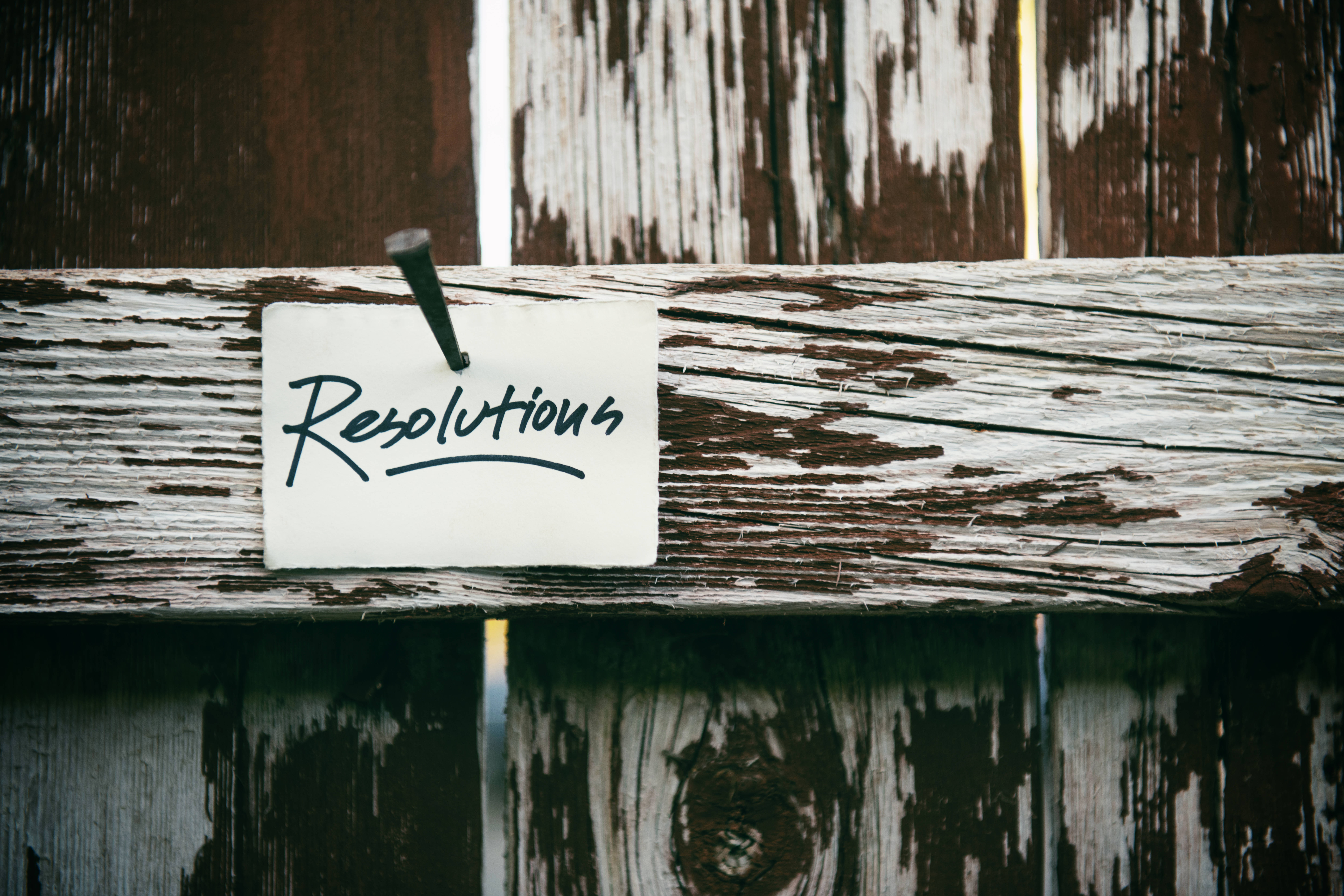 Resolutions, handwritten note, weathered wooden fence, 8K Desktop Wallpaper